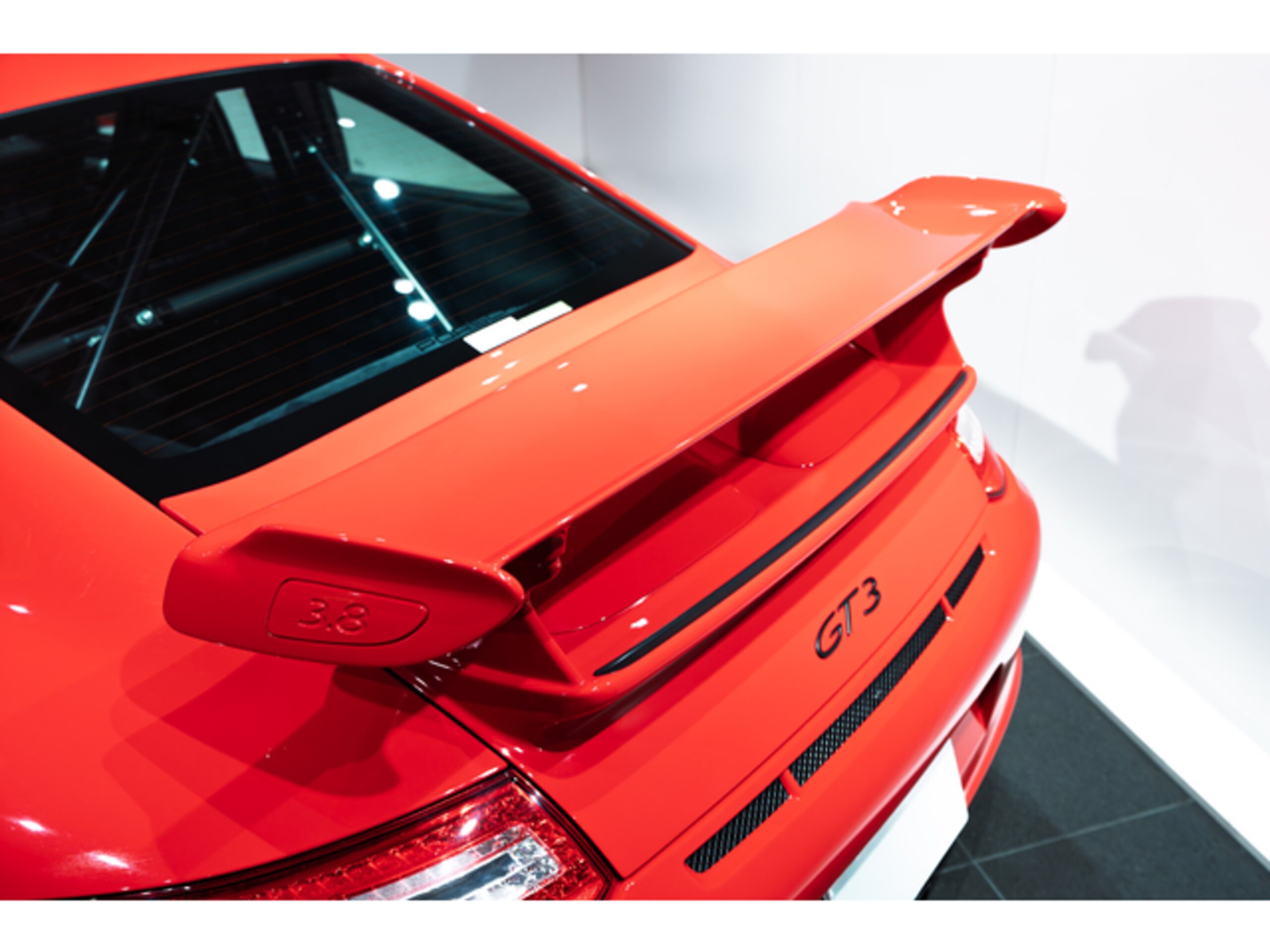 2010 Porsche 911 GT3 — Photo 12 / 14