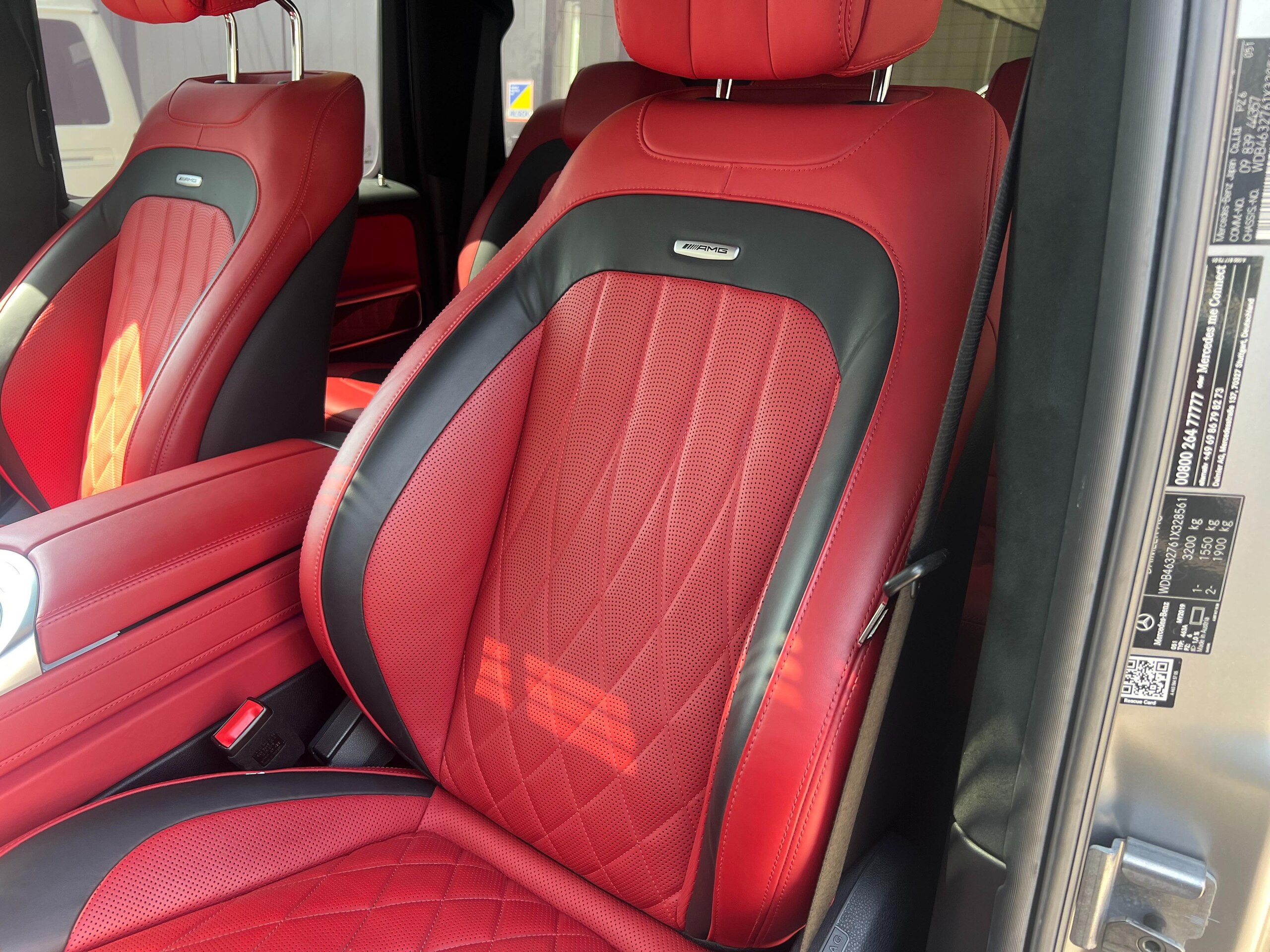 2019 Mercedes Benz G63 AMG — Photo 8 / 21