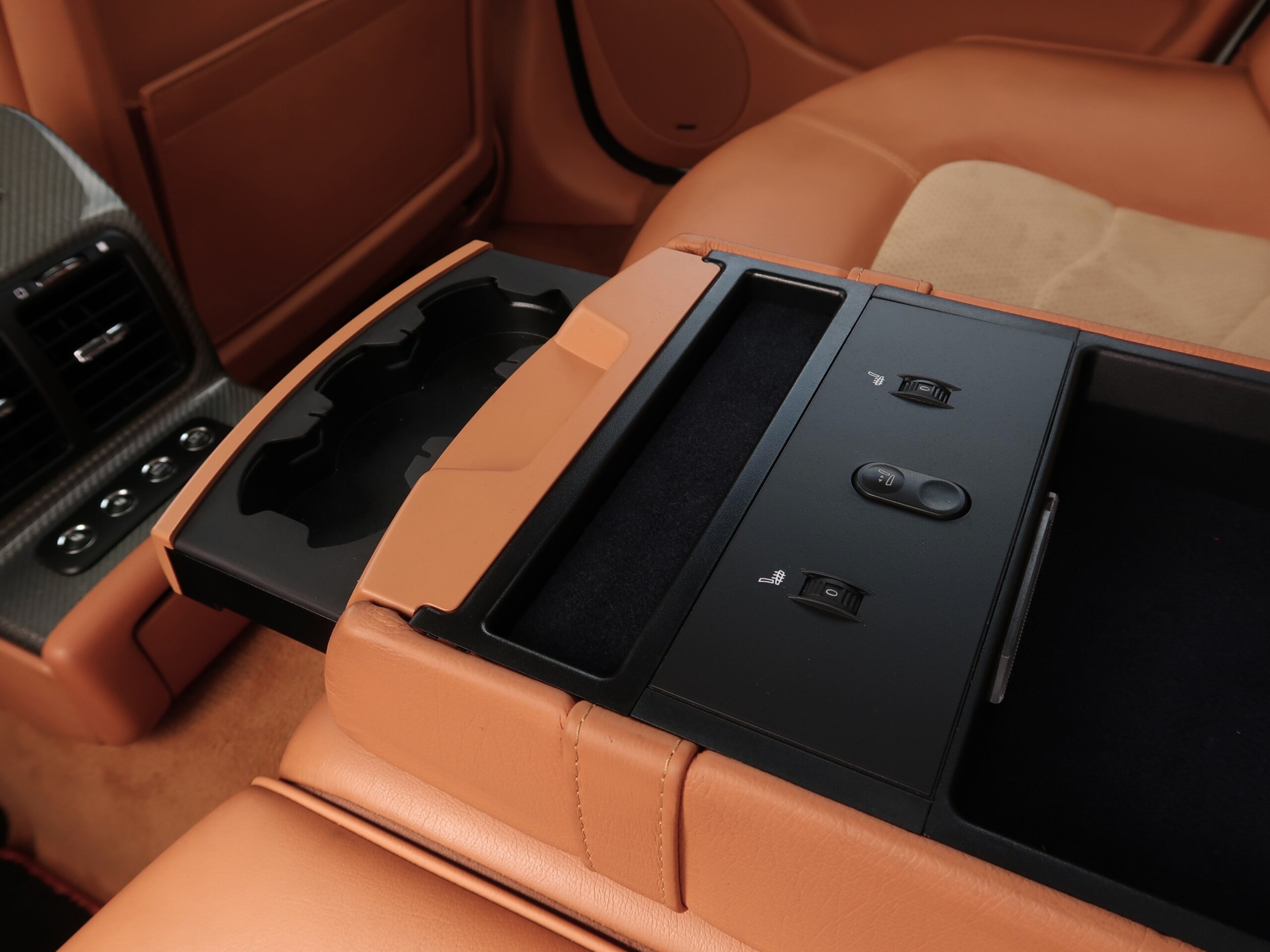2013 Maserati Quattroporte Sport GT S — Photo 13 / 16