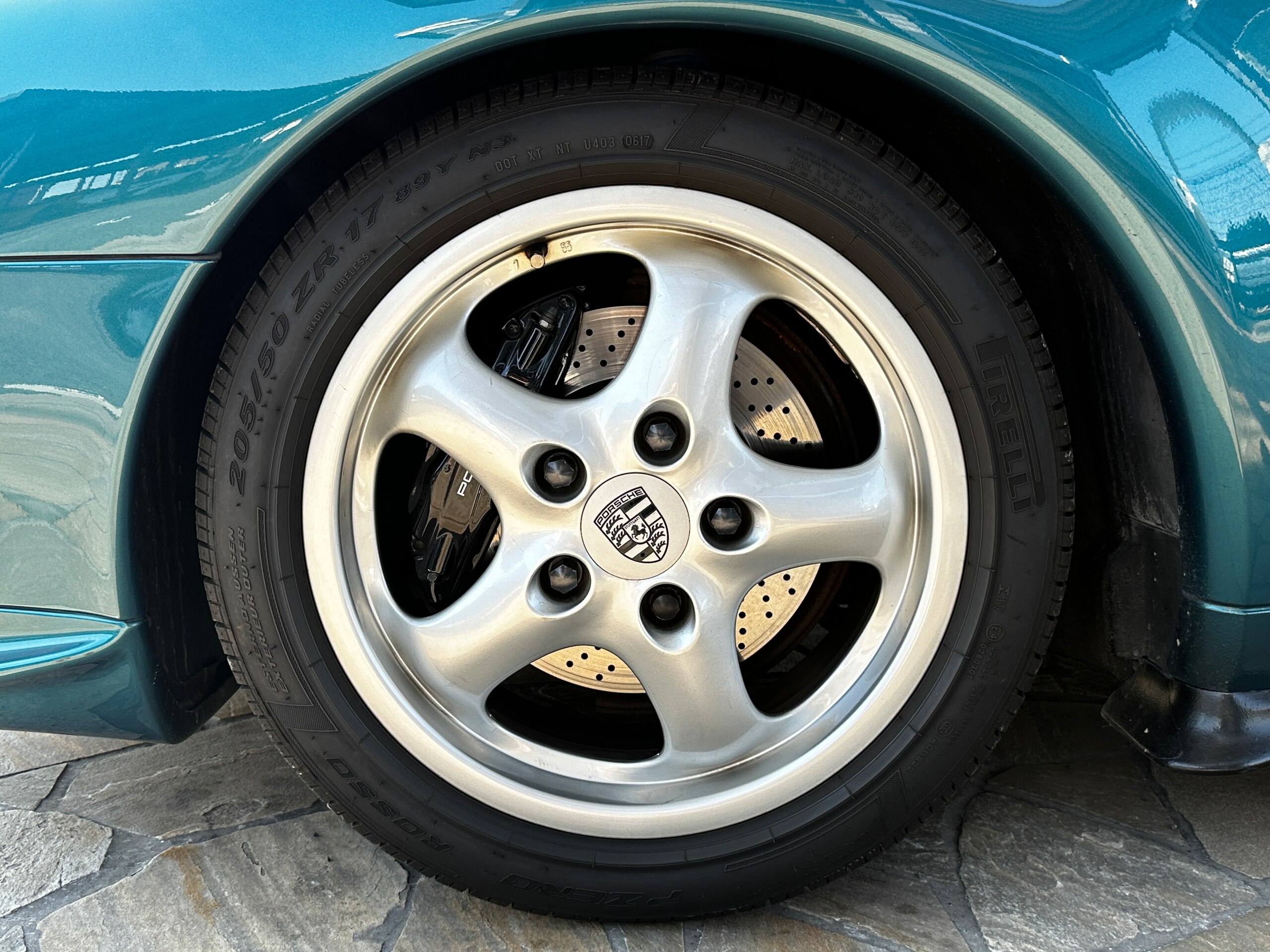 1996 Porsche 911 Carrera — Photo 17 / 20