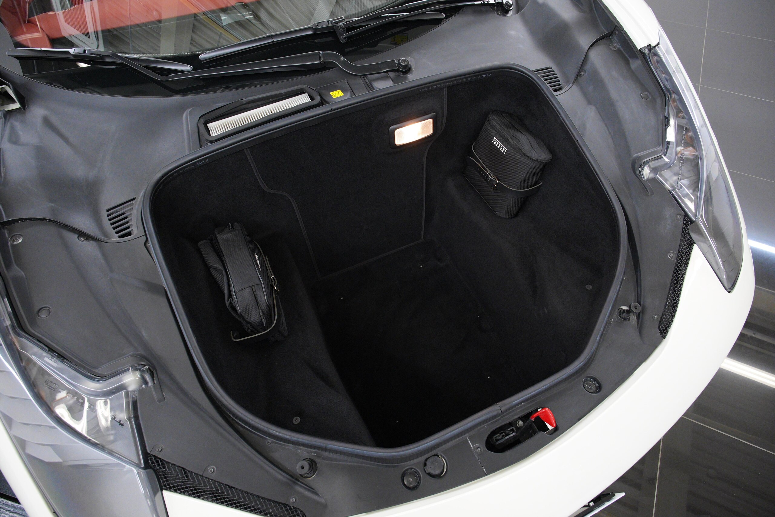 2013 Ferrari 458 Spider — Photo 33 / 34