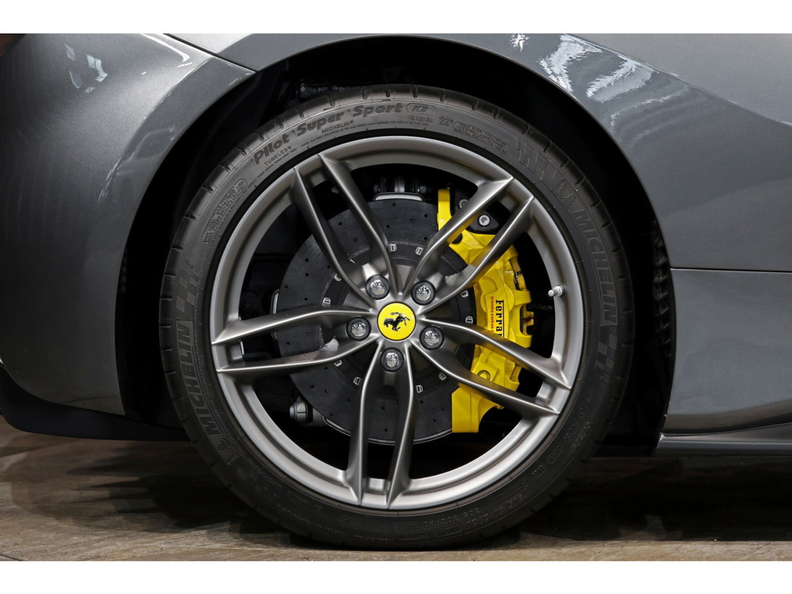 2018 Ferrari 488 Spider — Photo 42 / 65
