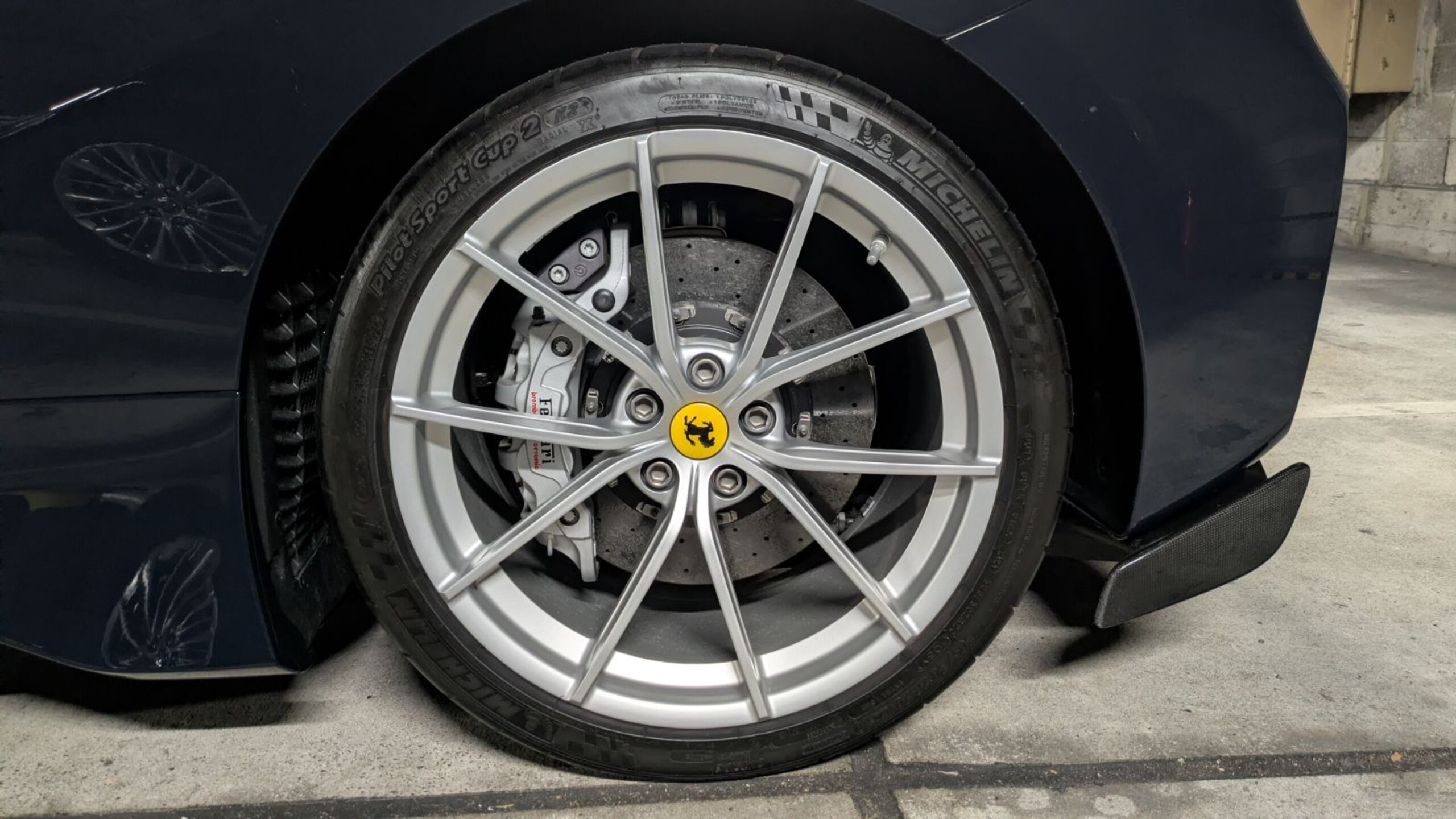2019 Ferrari 488 Pista — Photo 20 / 24