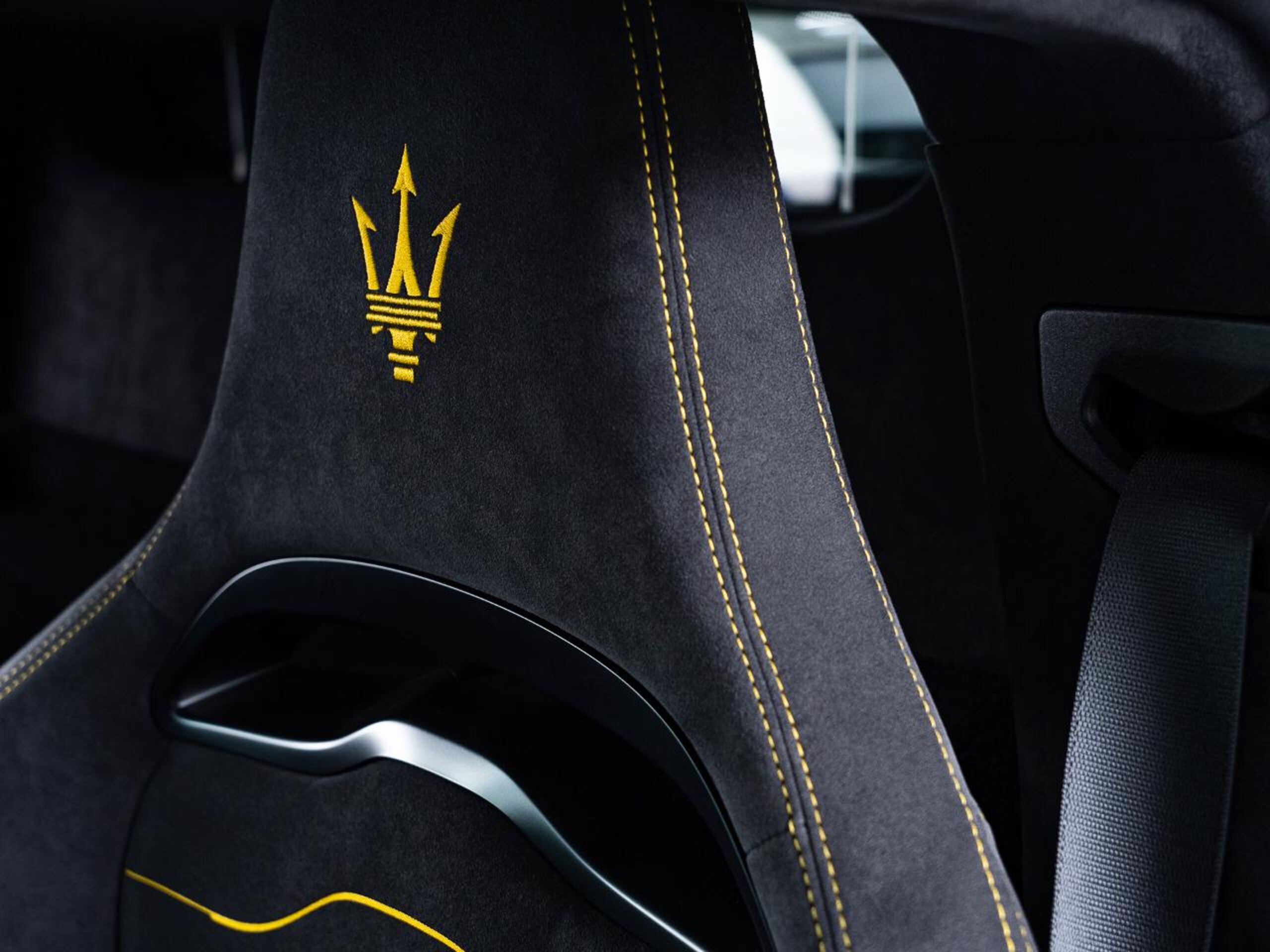 2022 Maserati MC20 — Photo 7 / 18