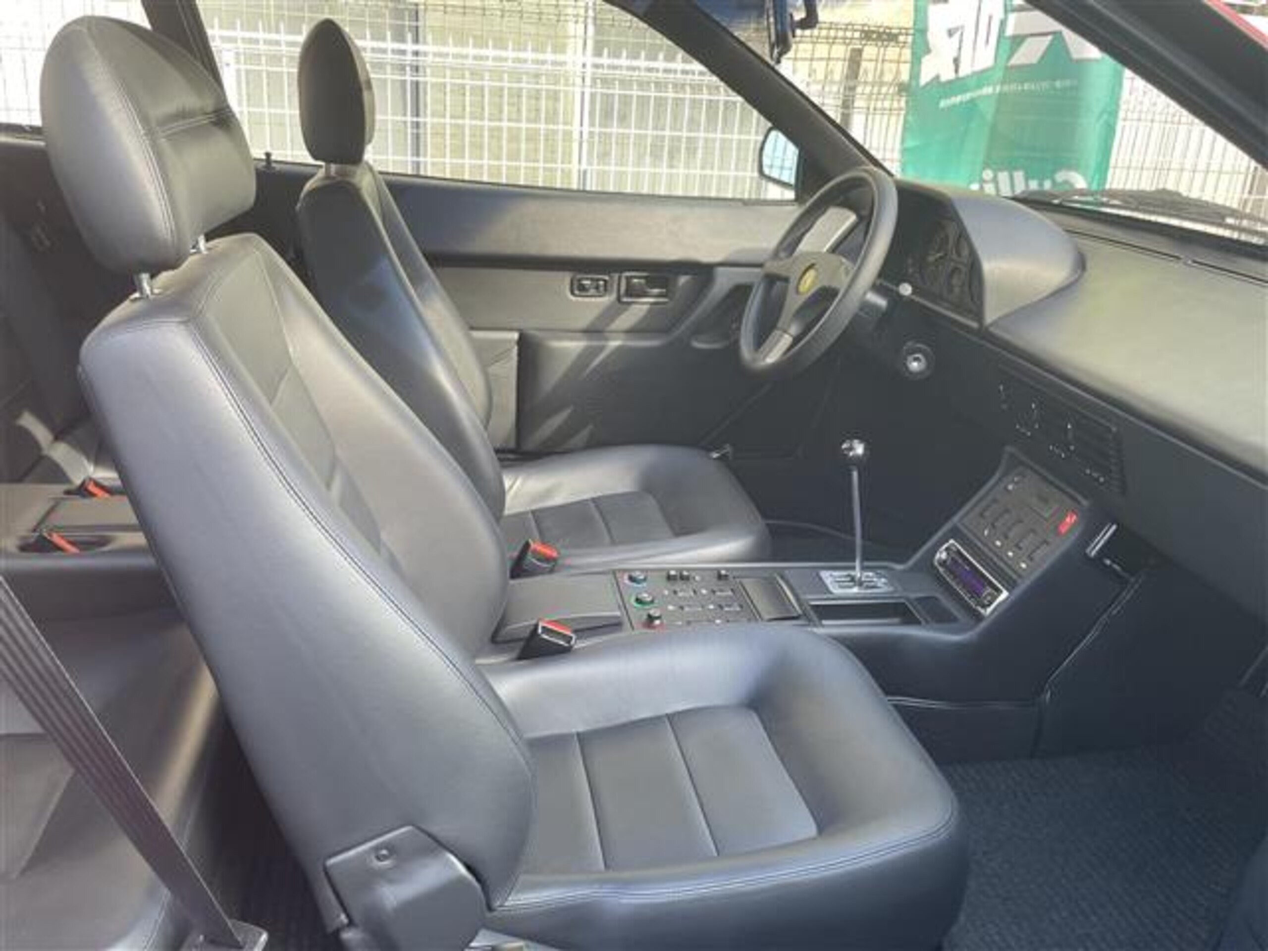 1994 Ferrari Mondial t — Photo 14 / 19
