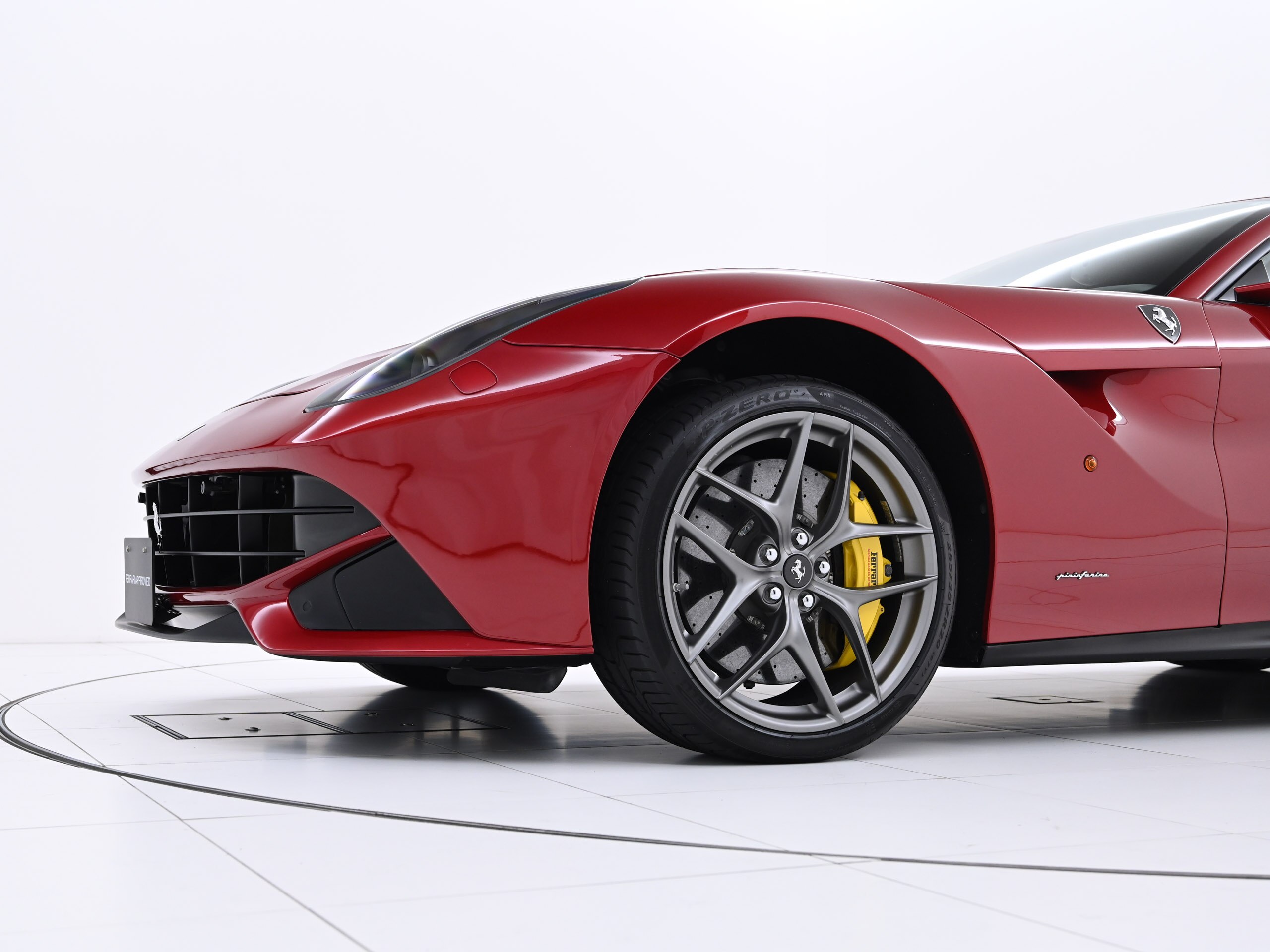 2014 Ferrari F12 Berlinetta — Photo 13 / 17