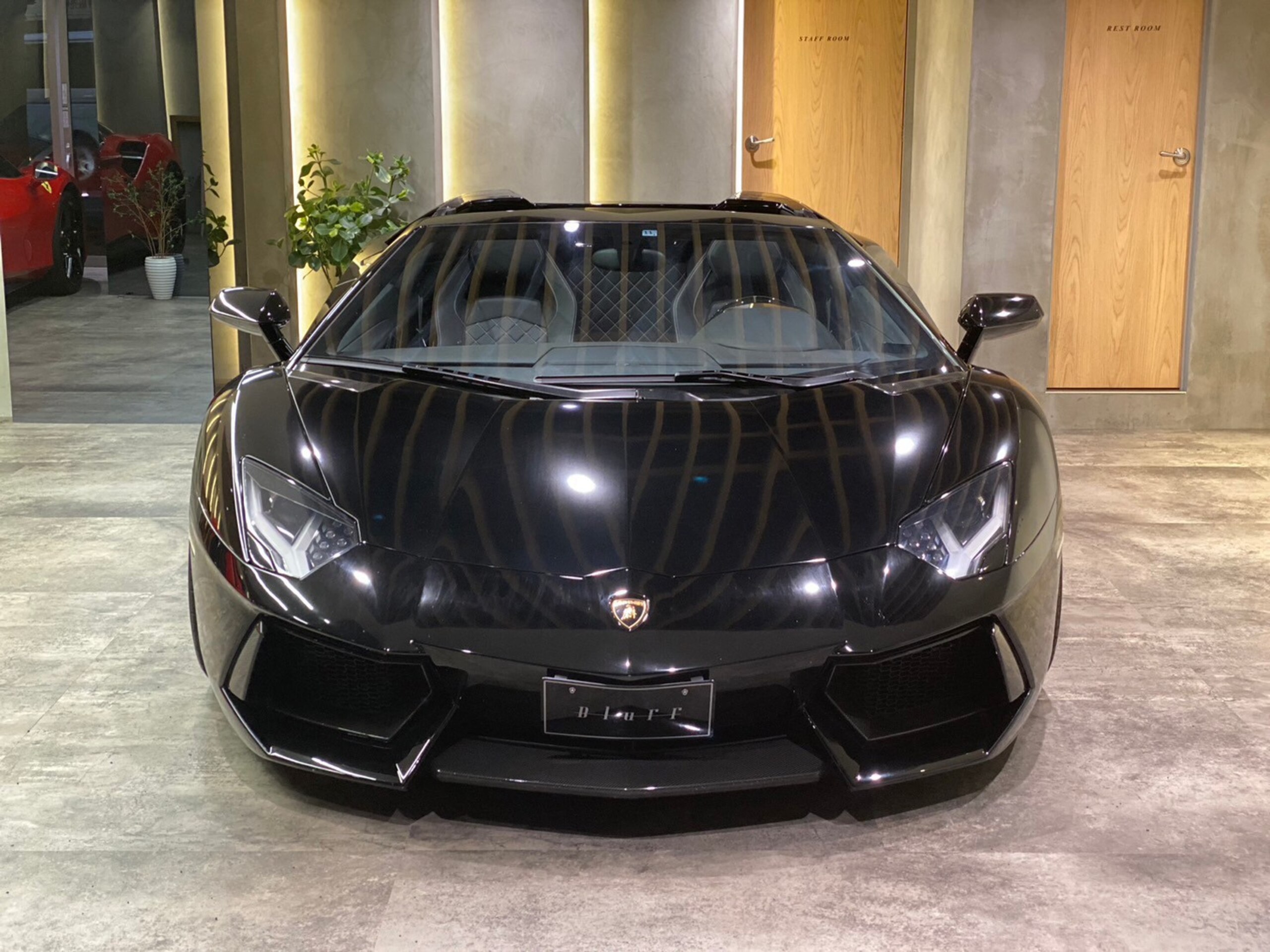 2015 Lamborghini Aventador Roadster for sale in Japan