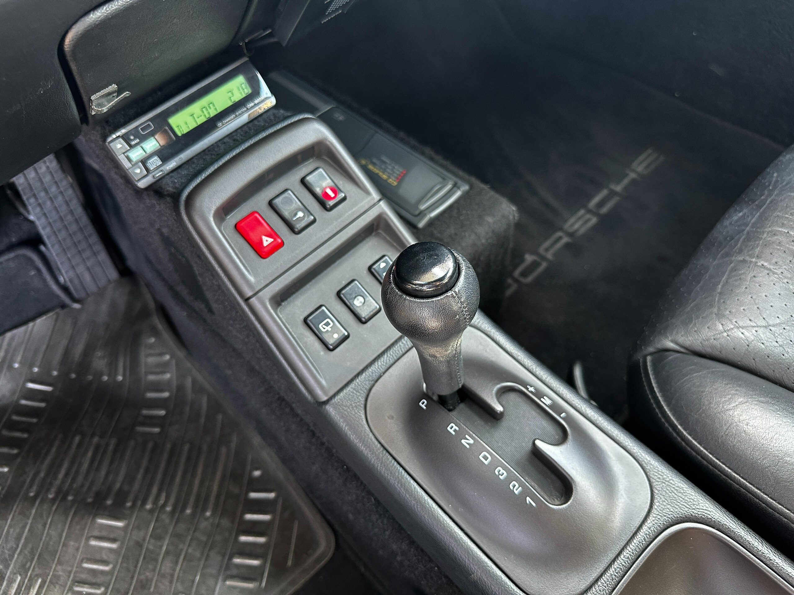 1996 Porsche 911 Carrera — Photo 11 / 20
