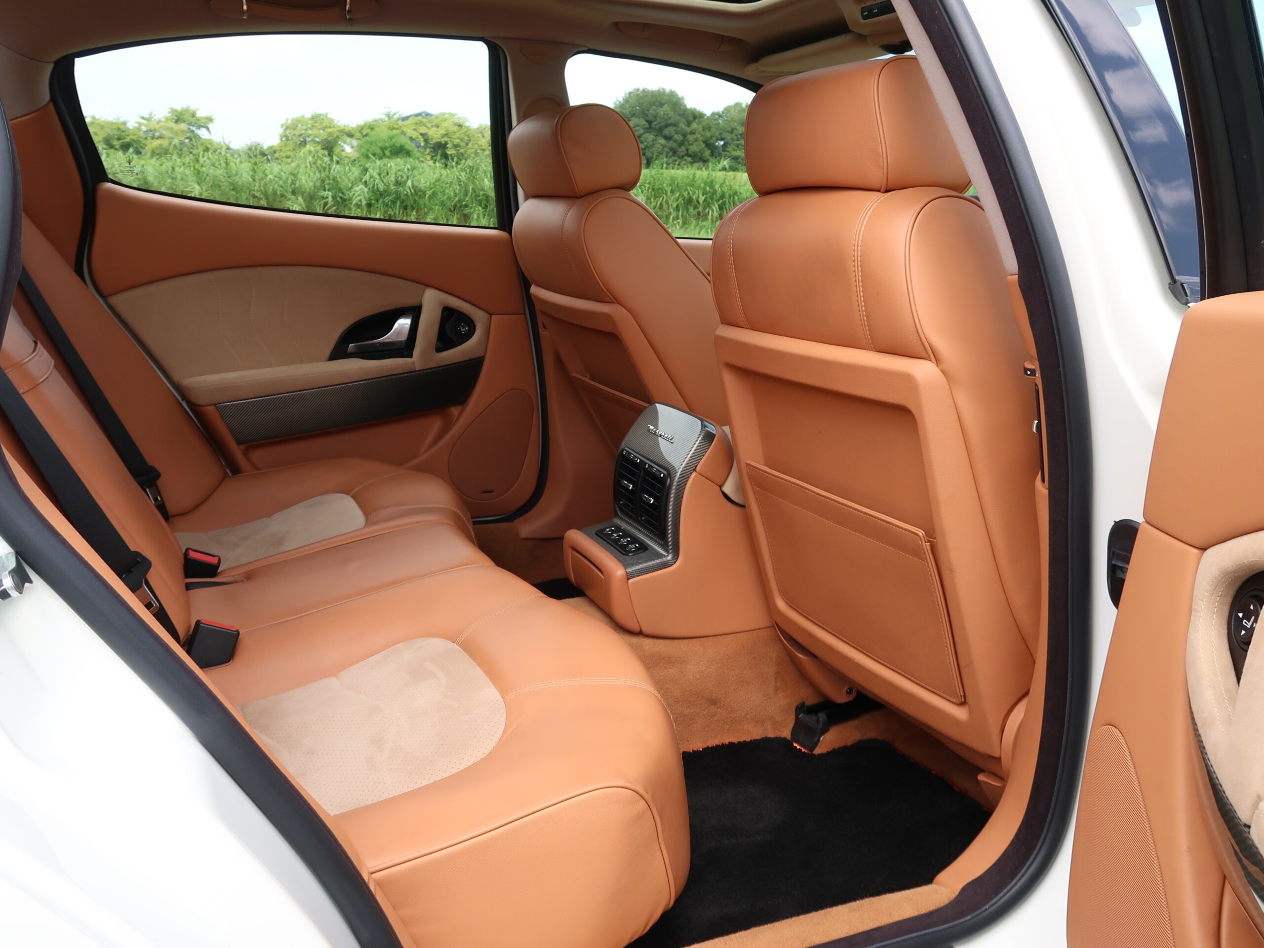 2013 Maserati Quattroporte Sport GT S — Photo 11 / 16