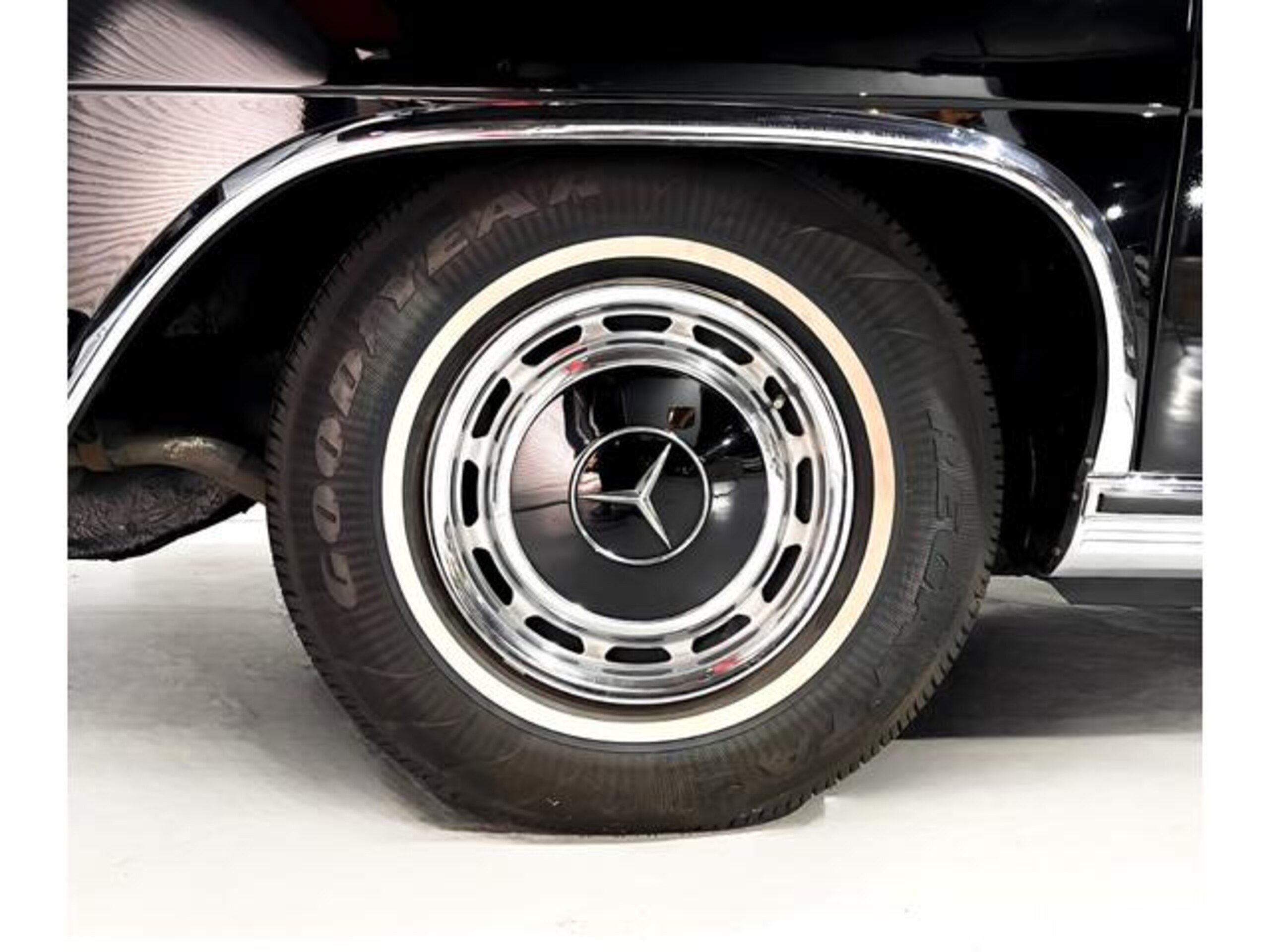 1989 Mercedes Benz 600 Pullman — Photo 23 / 24