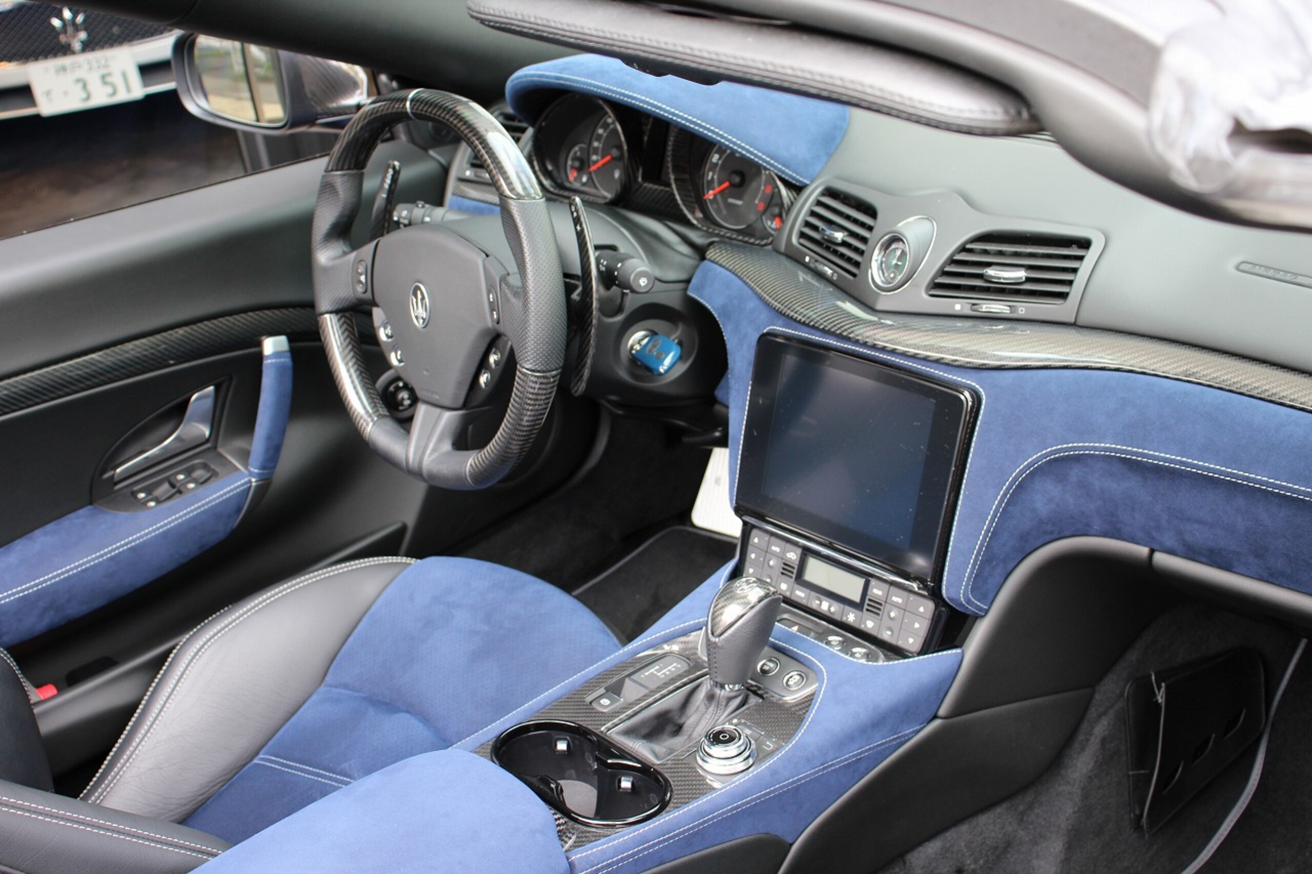 2021 Maserati GranCabrio MC — Photo 13 / 25
