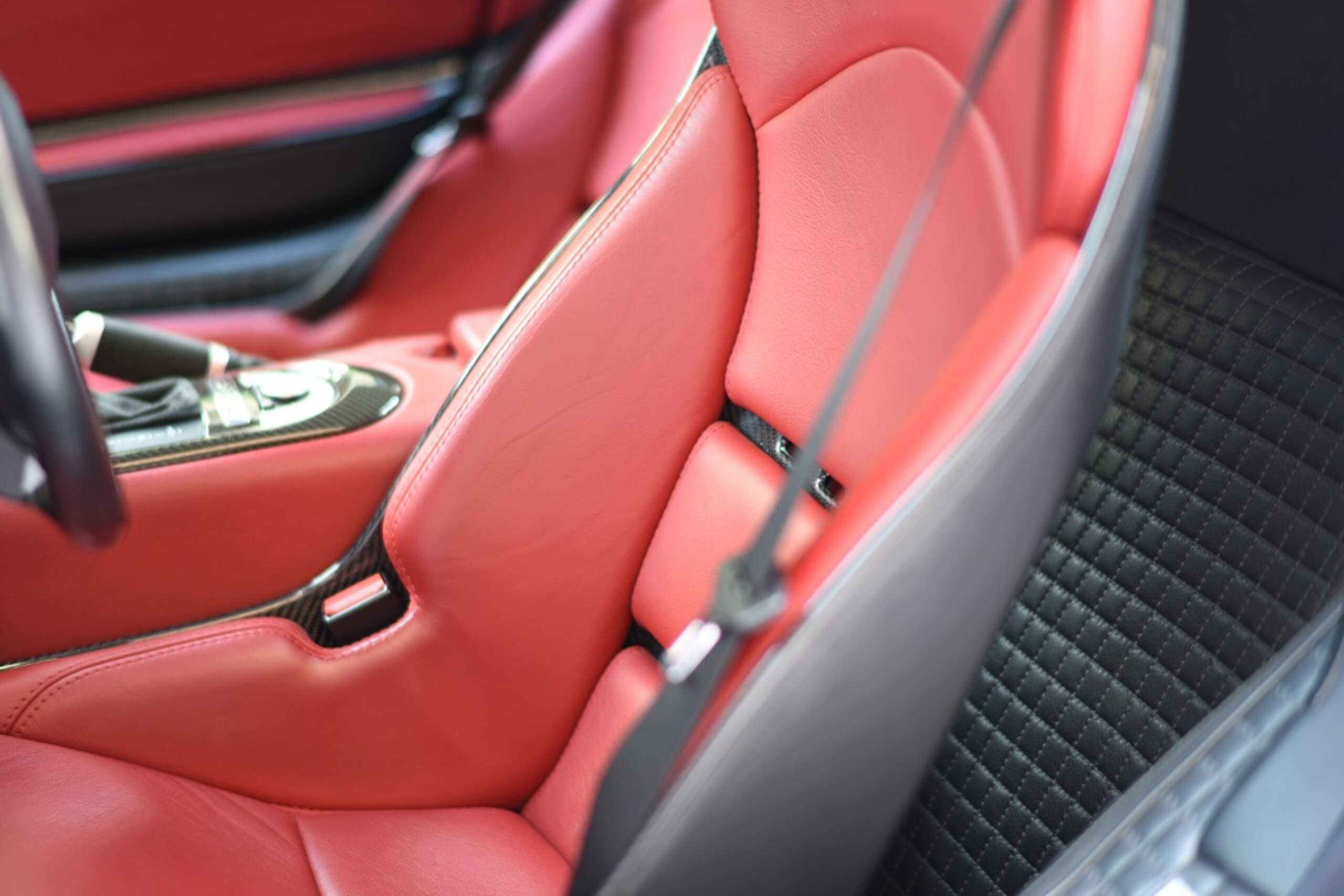 2006 Mercedes Benz SLR McLaren — Photo 9 / 14