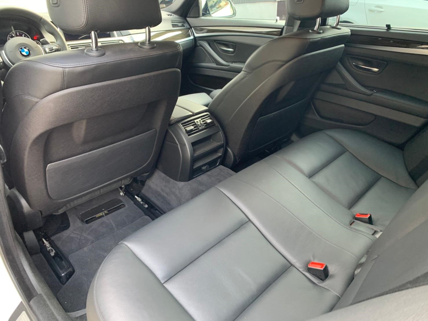 2015 BMW 528i M Sport — Photo 25 / 32