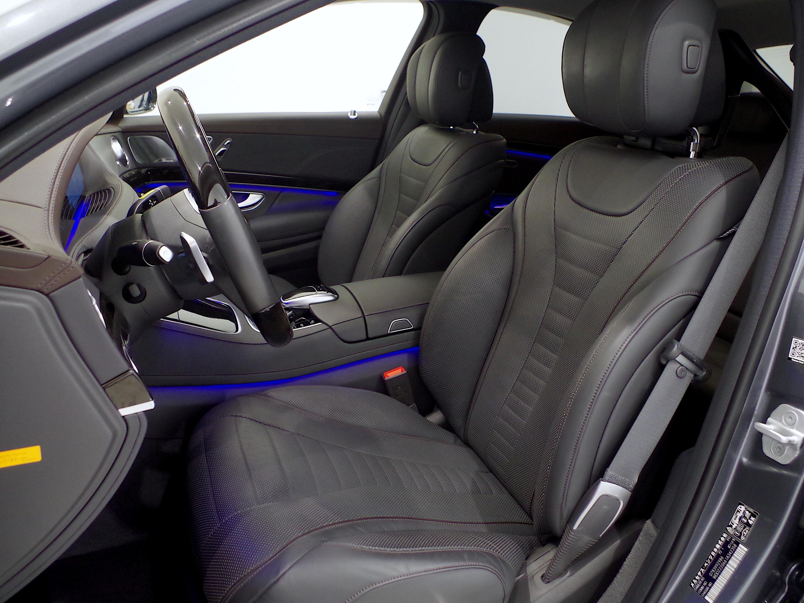 2017 Mercedes Benz S400 AMG Line — Photo 7 / 21