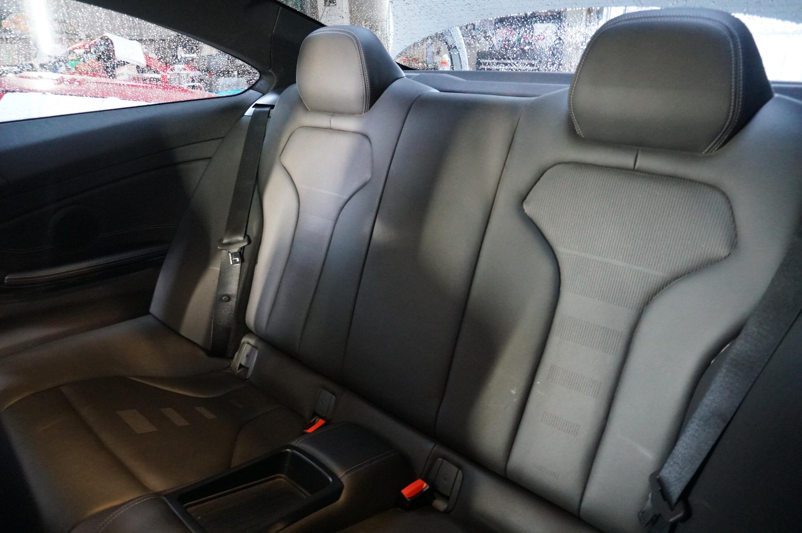 2015 BMW M4 Coupe — Photo 12 / 16