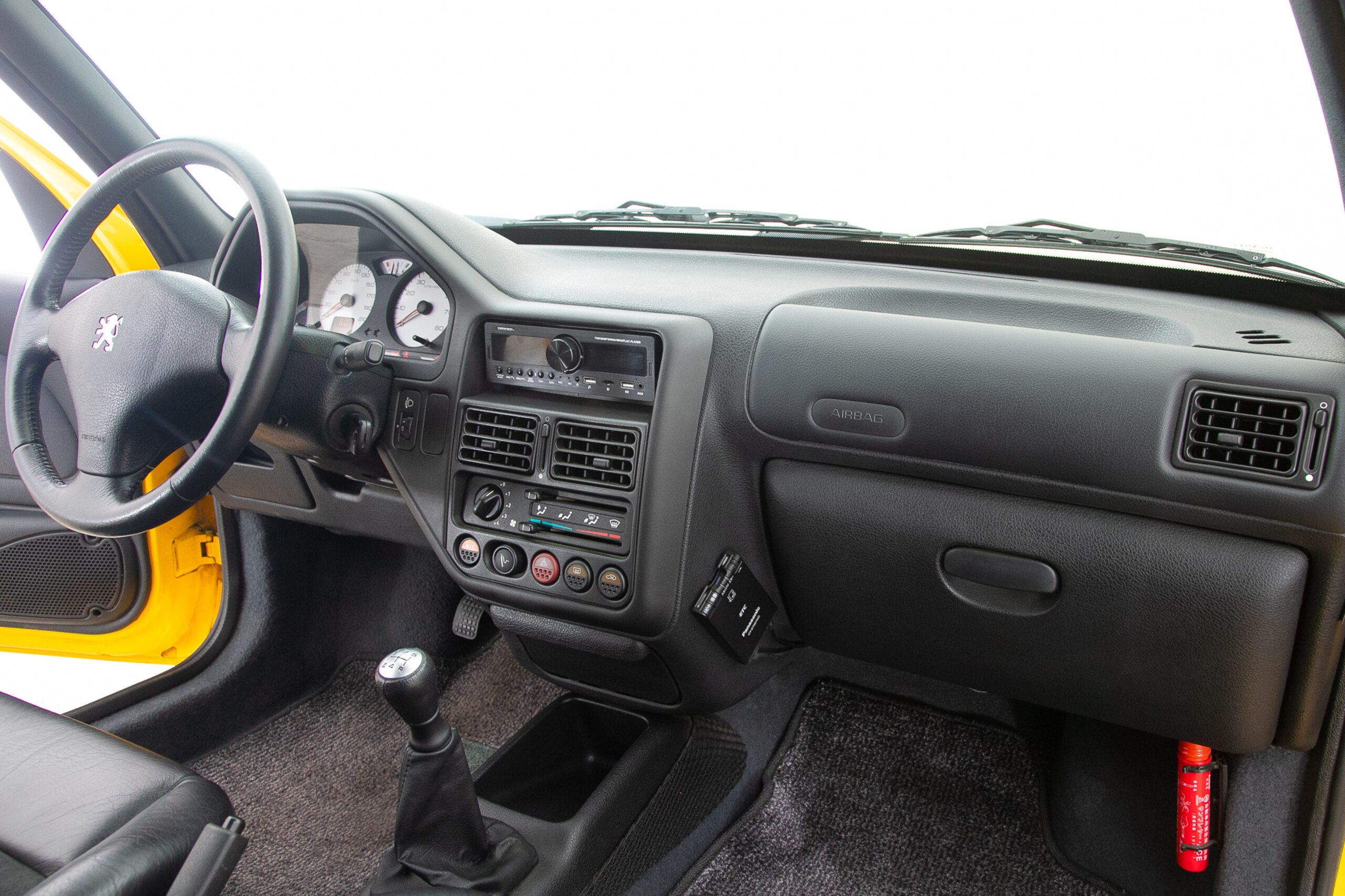 2000 Other Peugeot 106 — Photo 11 / 16