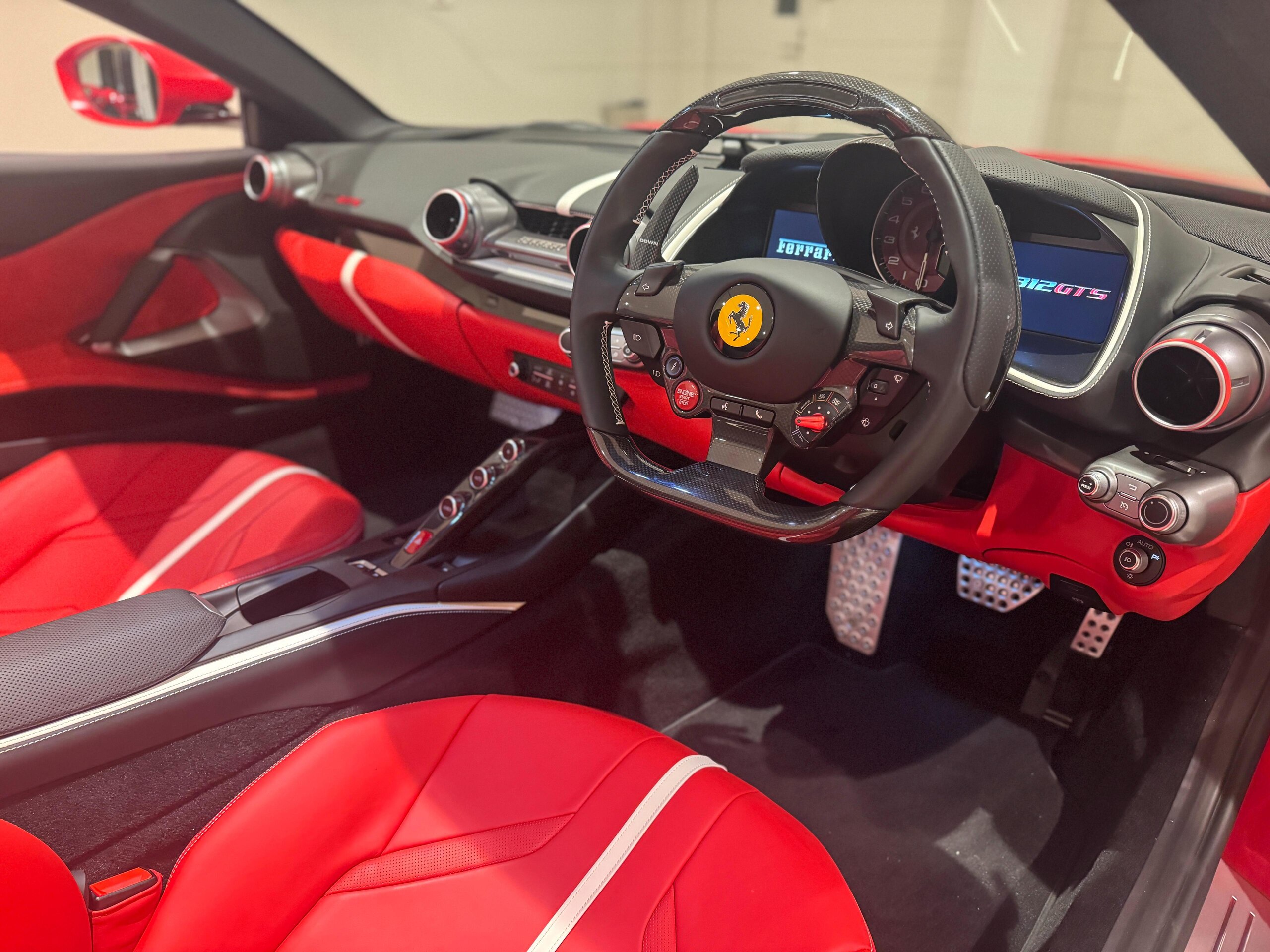 2023 Ferrari 812GTS — Photo 6 / 28
