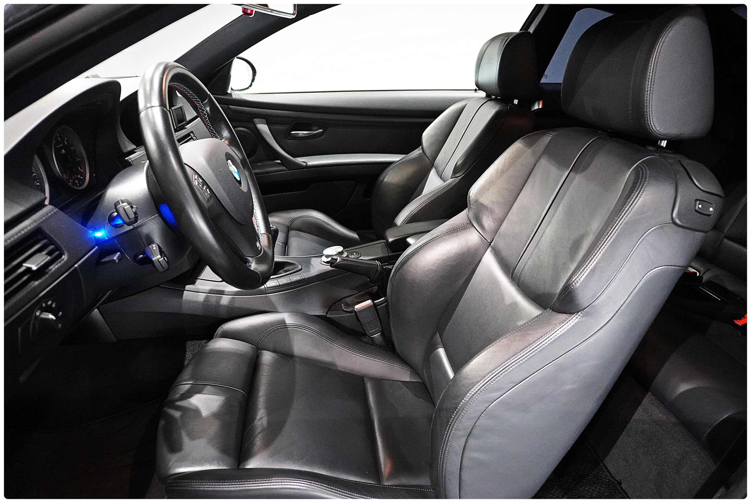 2007 BMW M3 Coupe — Photo 7 / 18