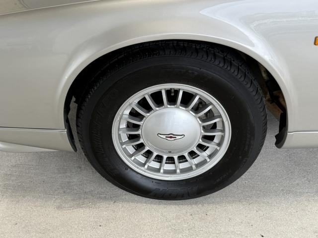 1990 Aston Martin Lagonda — Photo 18 / 20