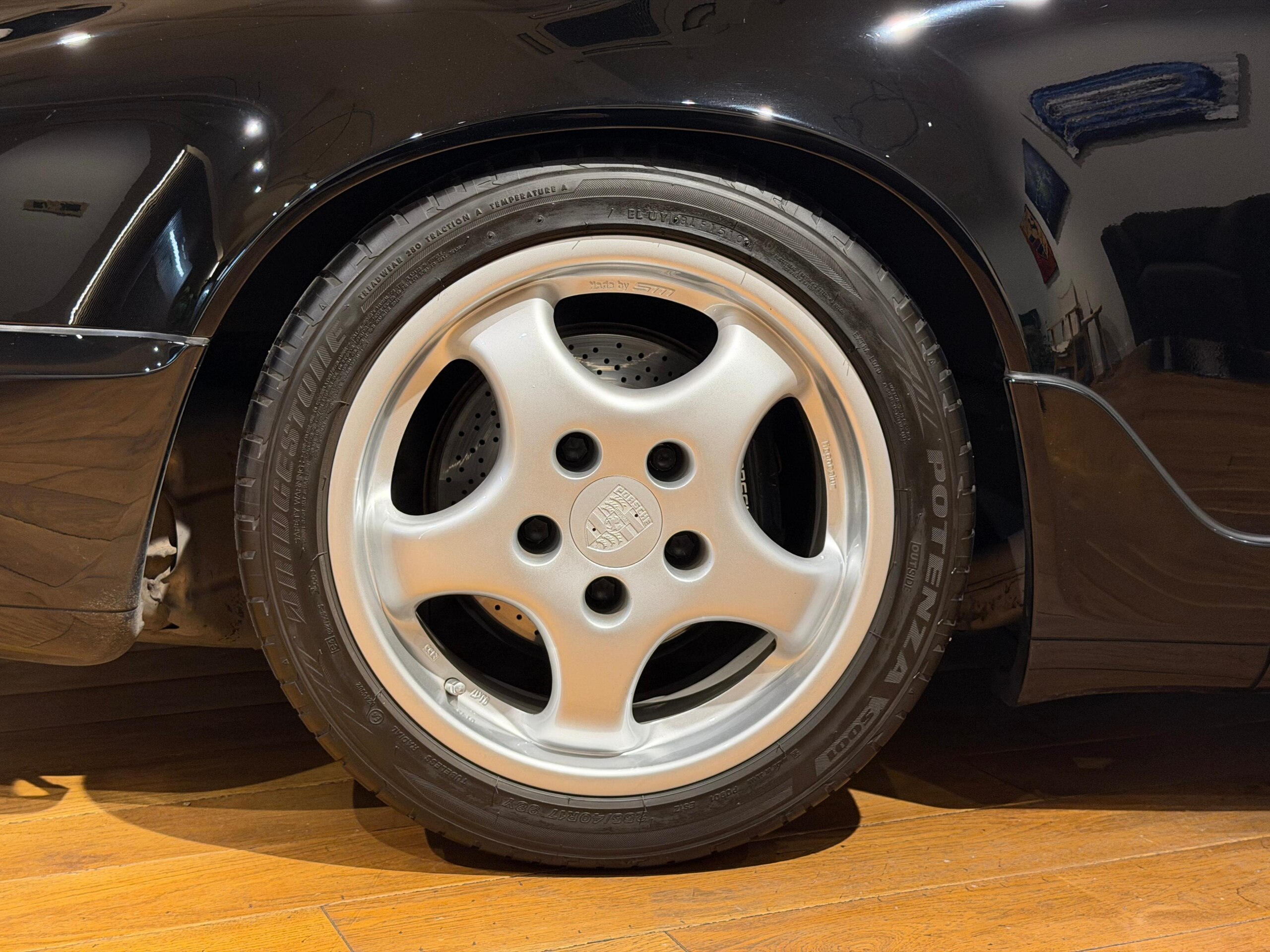 1992 Porsche 911 Carrera RS — Photo 14 / 15