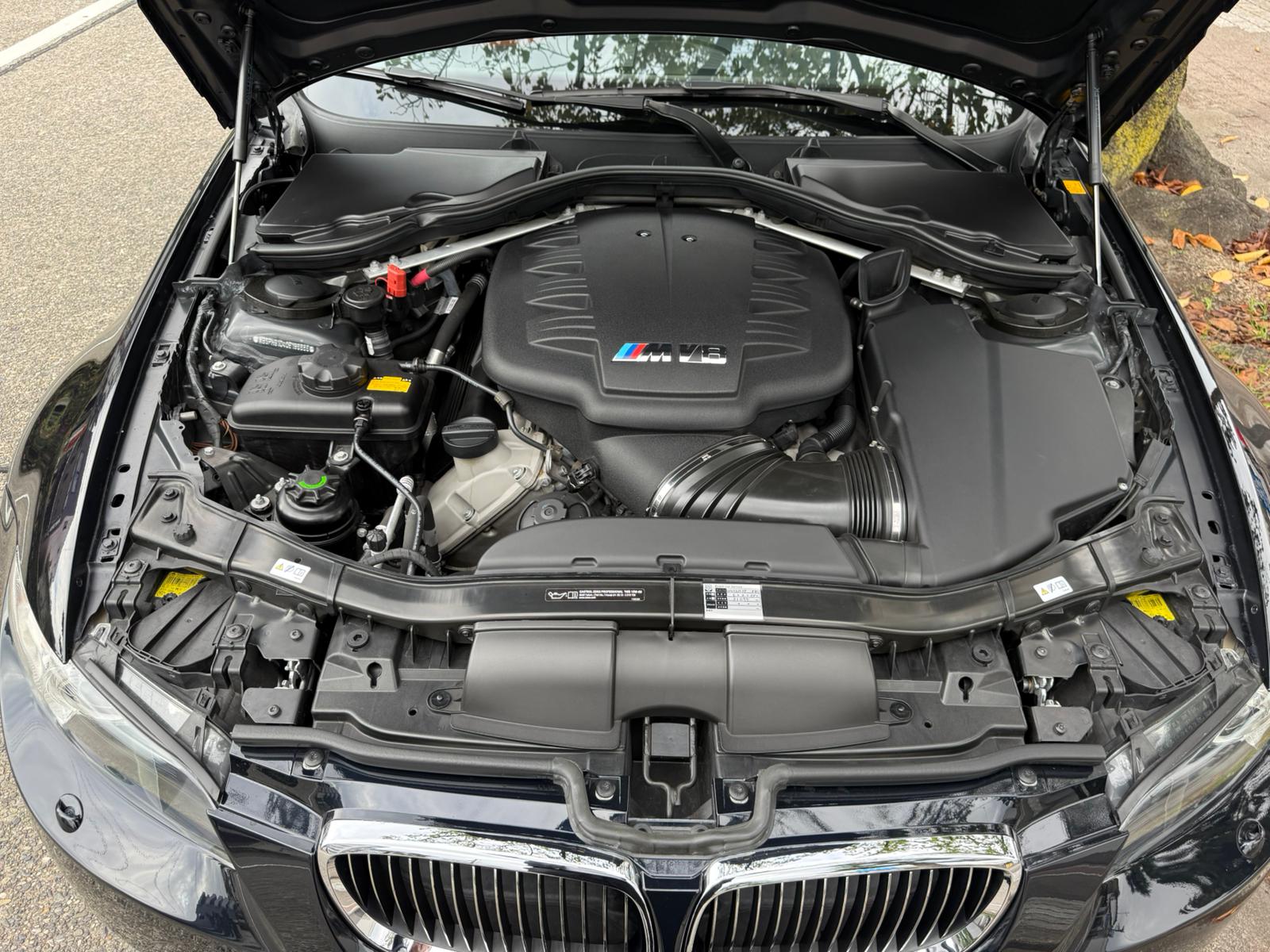 2011 BMW M3 Sedan — Photo 16 / 22