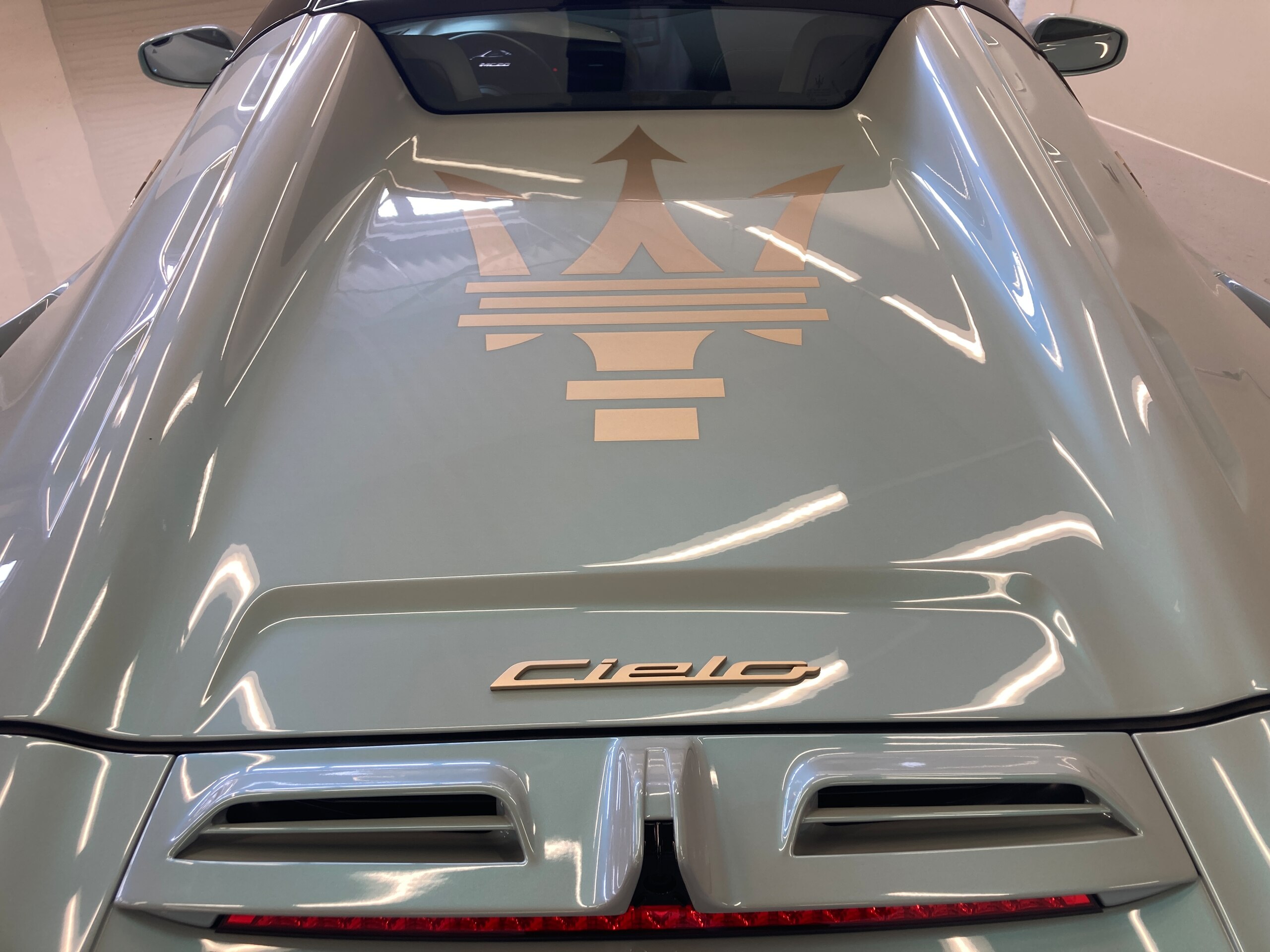 2023 Maserati MC20 Cielo — Photo 6 / 11