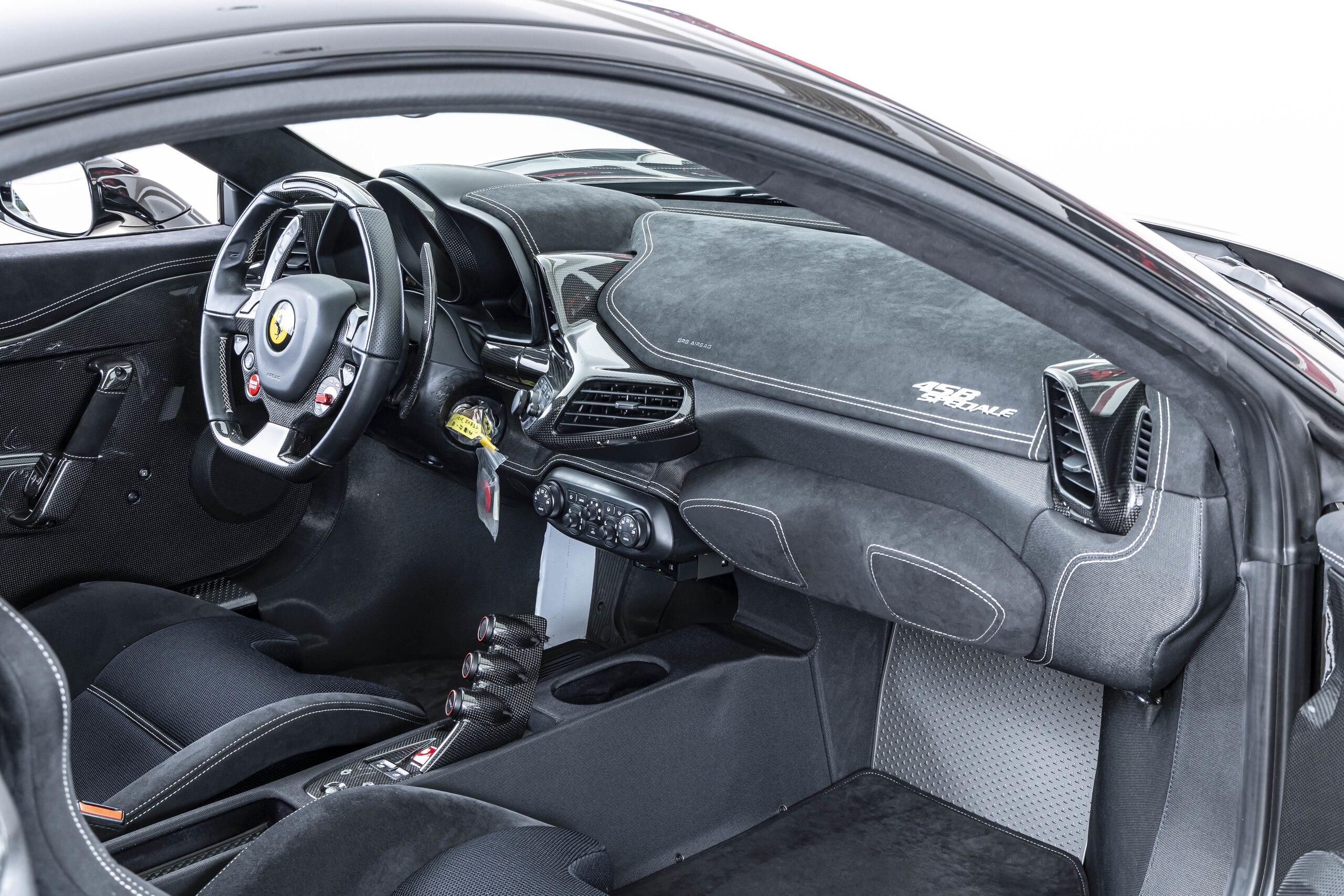 2014 Ferrari 458 Speciale — Photo 12 / 16