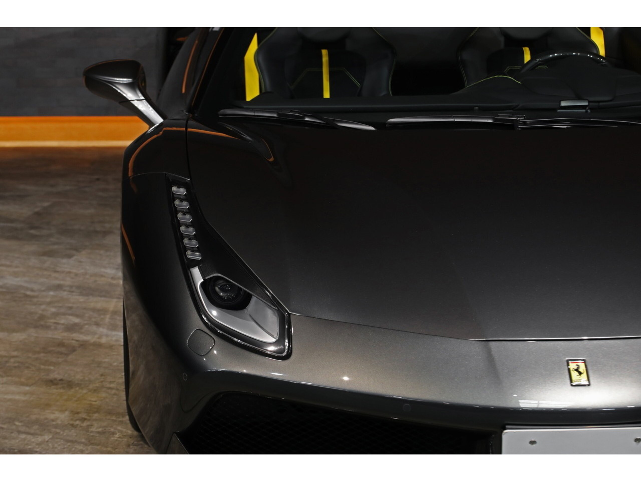 2018 Ferrari 488 Spider — Photo 29 / 65