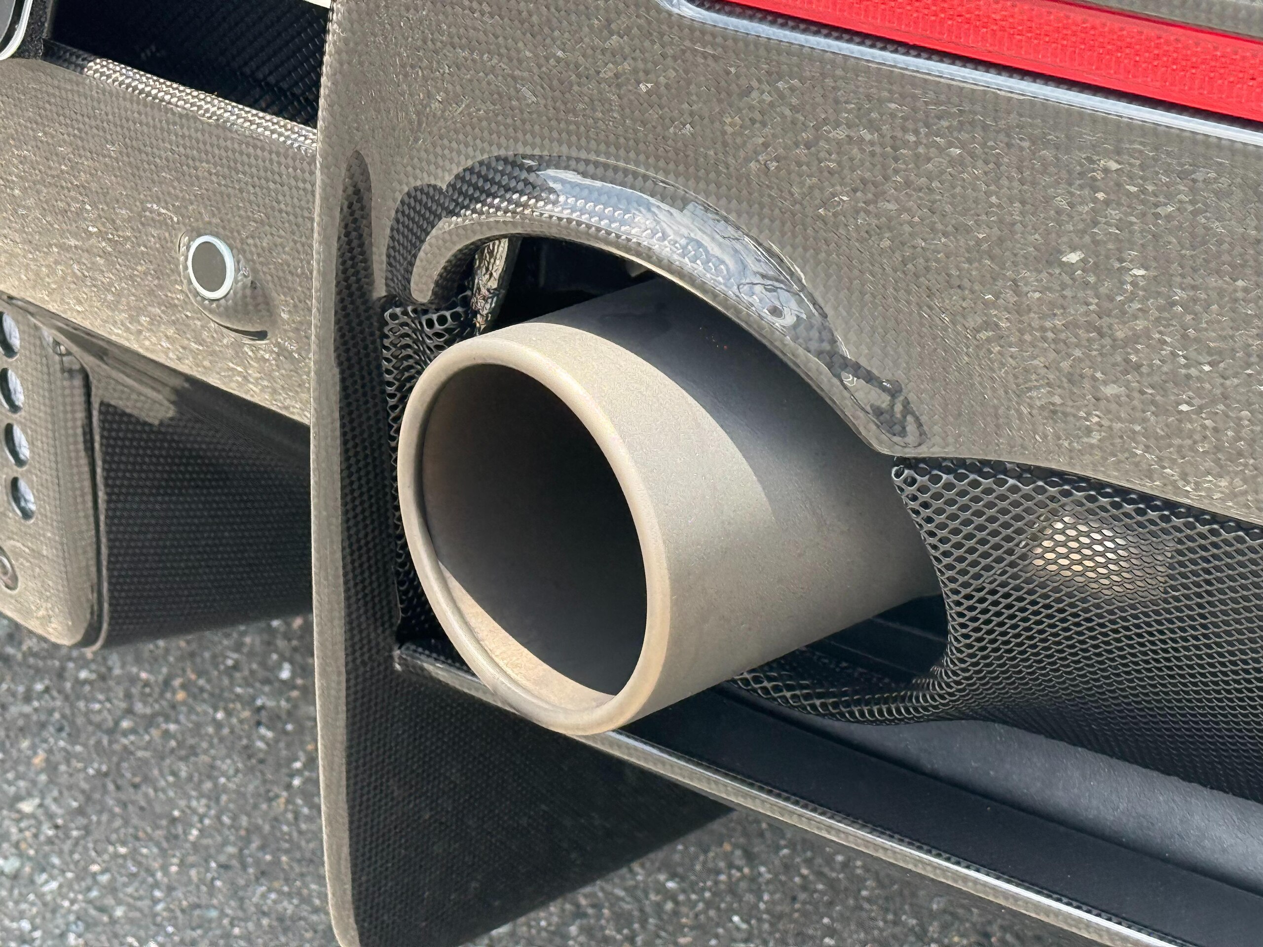 2020 Ferrari 488 Pista Spider — Photo 24 / 40