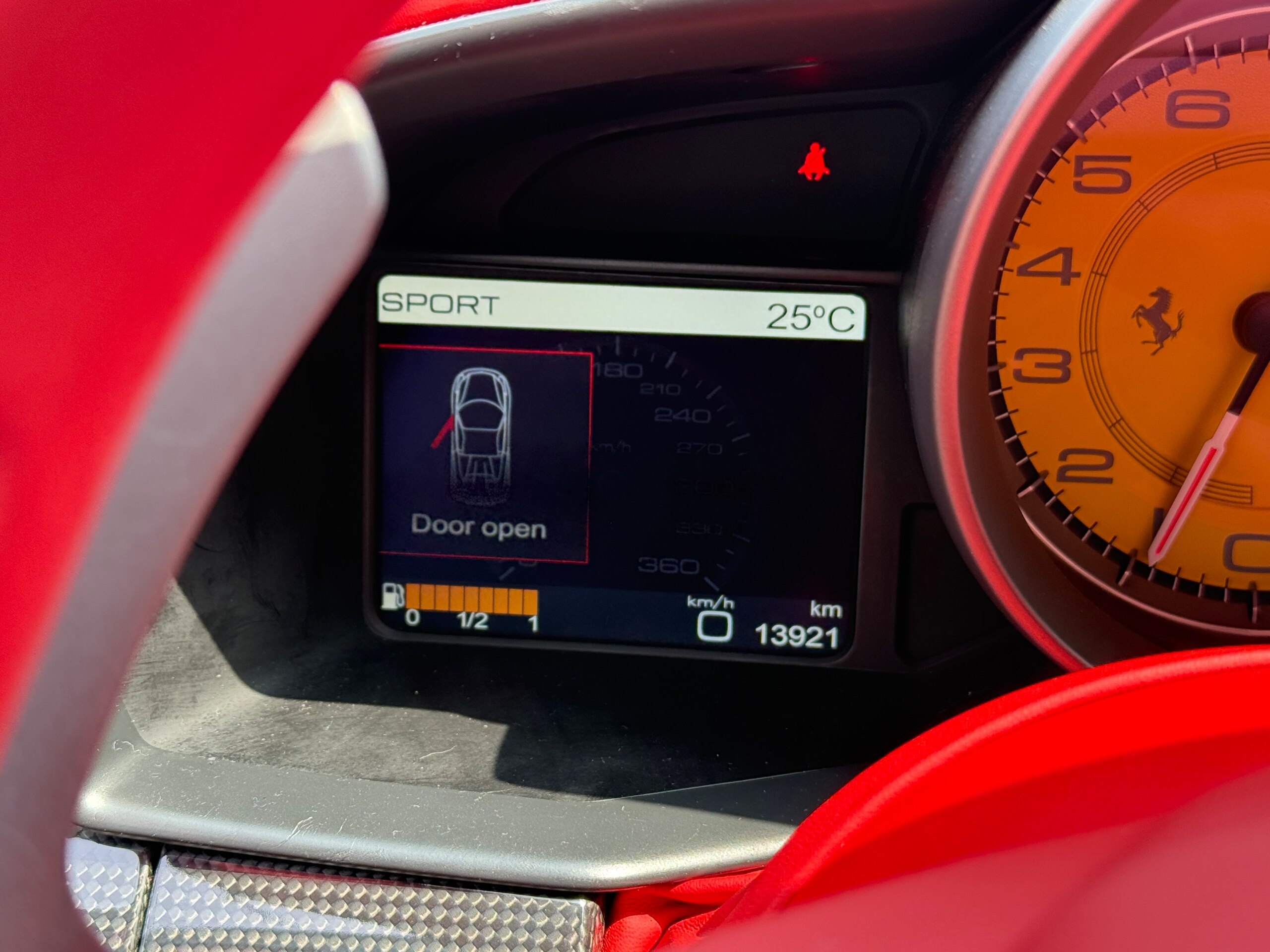 2013 Ferrari 458 Spider — Photo 9 / 14
