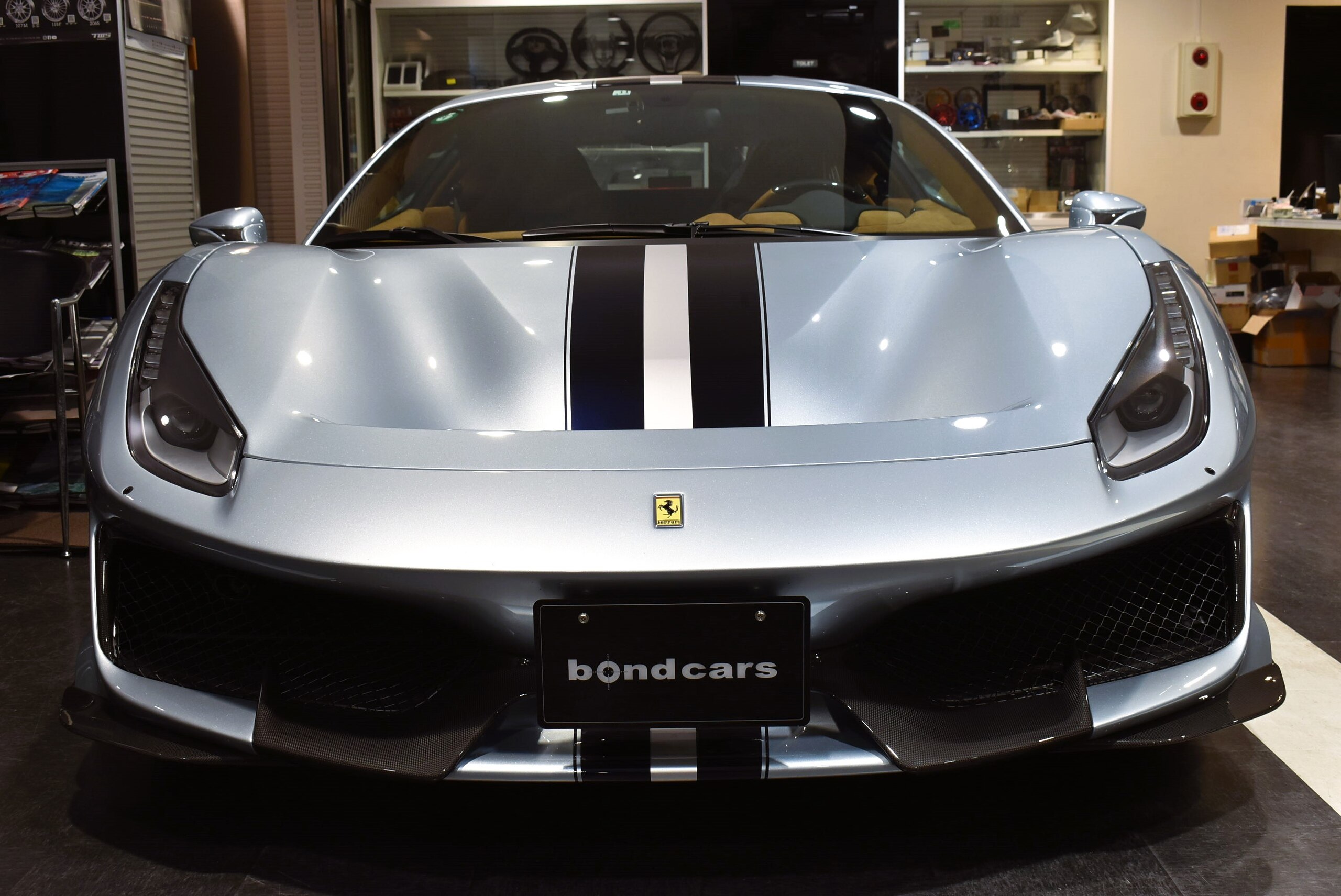 2019 Ferrari 488 Pista Grigio Alloy Exterior for sale in Japan