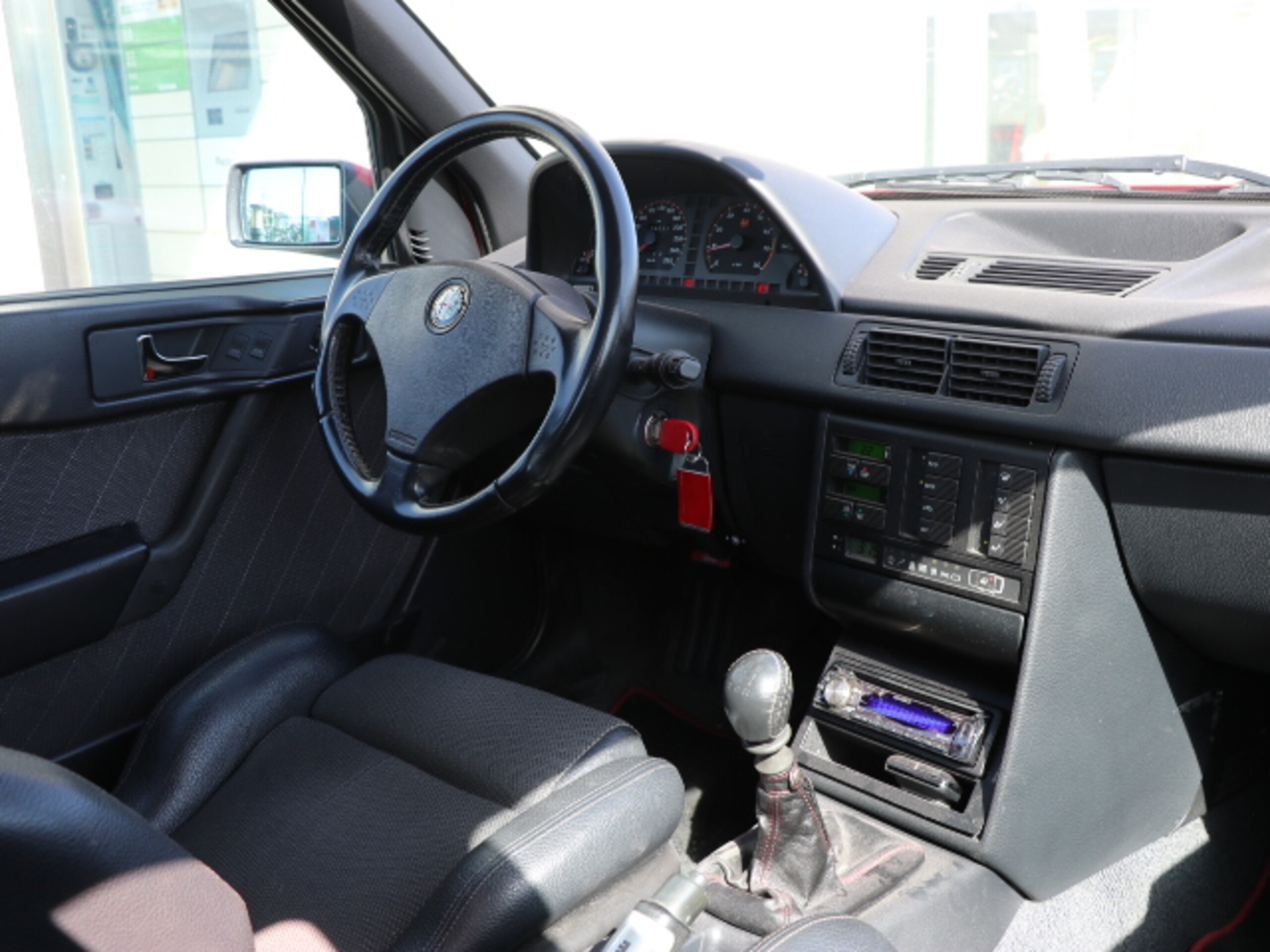 1996 Alfa Romeo 155 — Photo 8 / 14