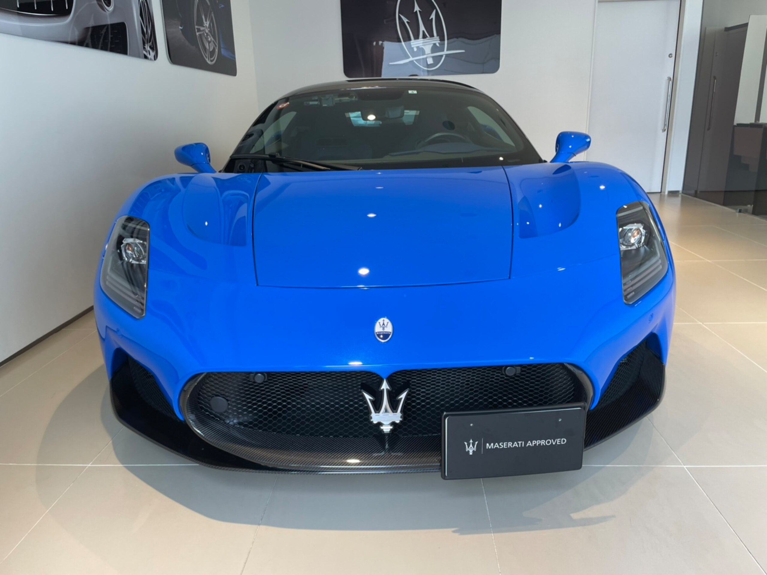 2023 Maserati MC20 for sale in Japan