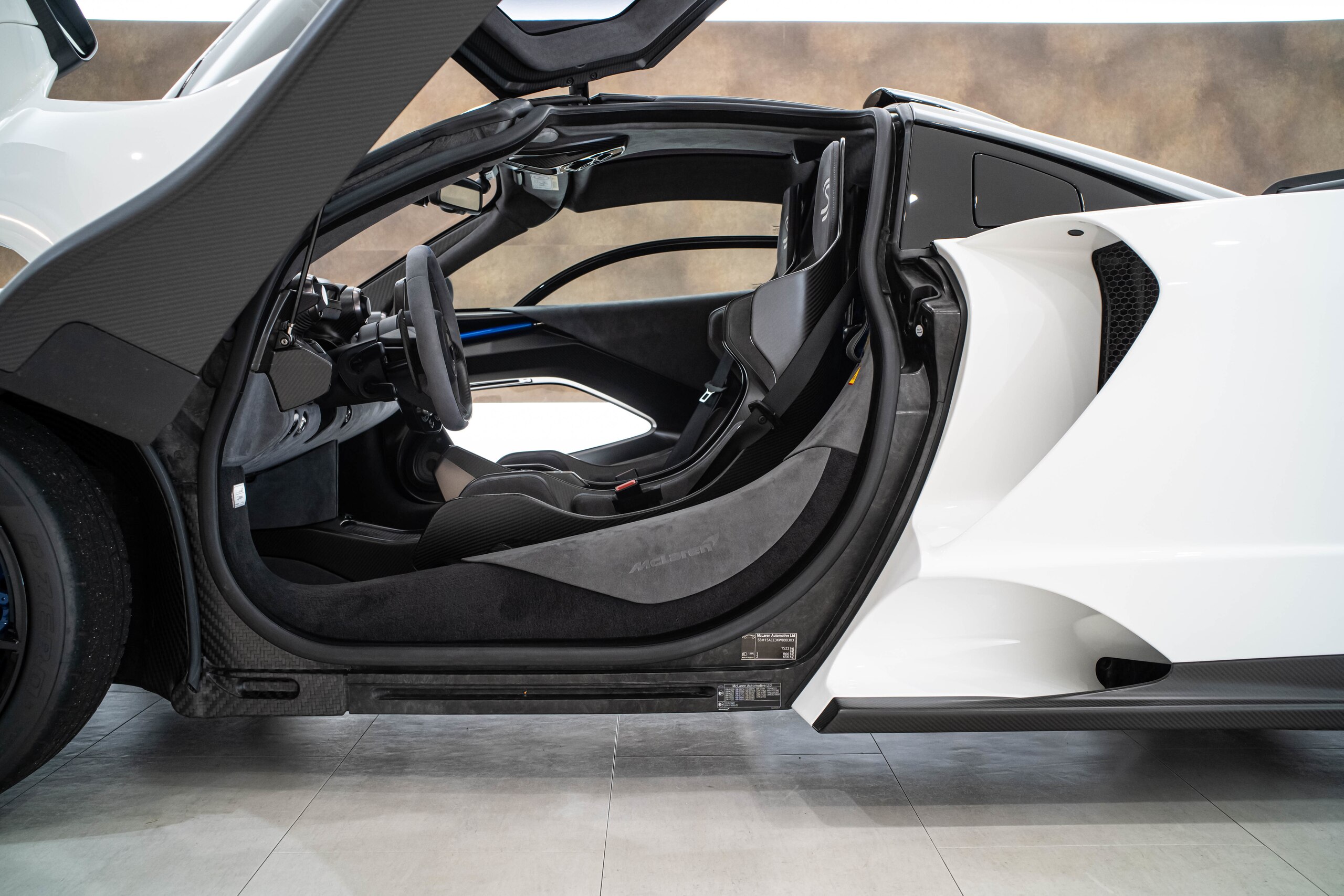 2019 McLaren Senna — Photo 7 / 18