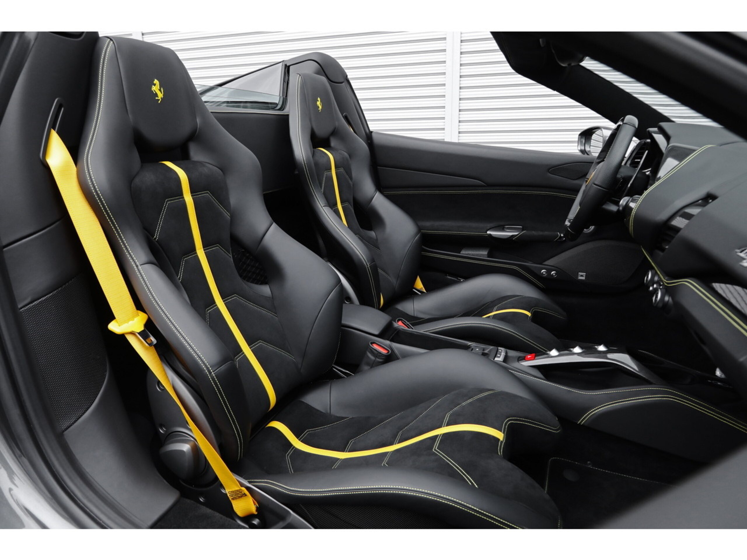 2018 Ferrari 488 Spider — Photo 47 / 65