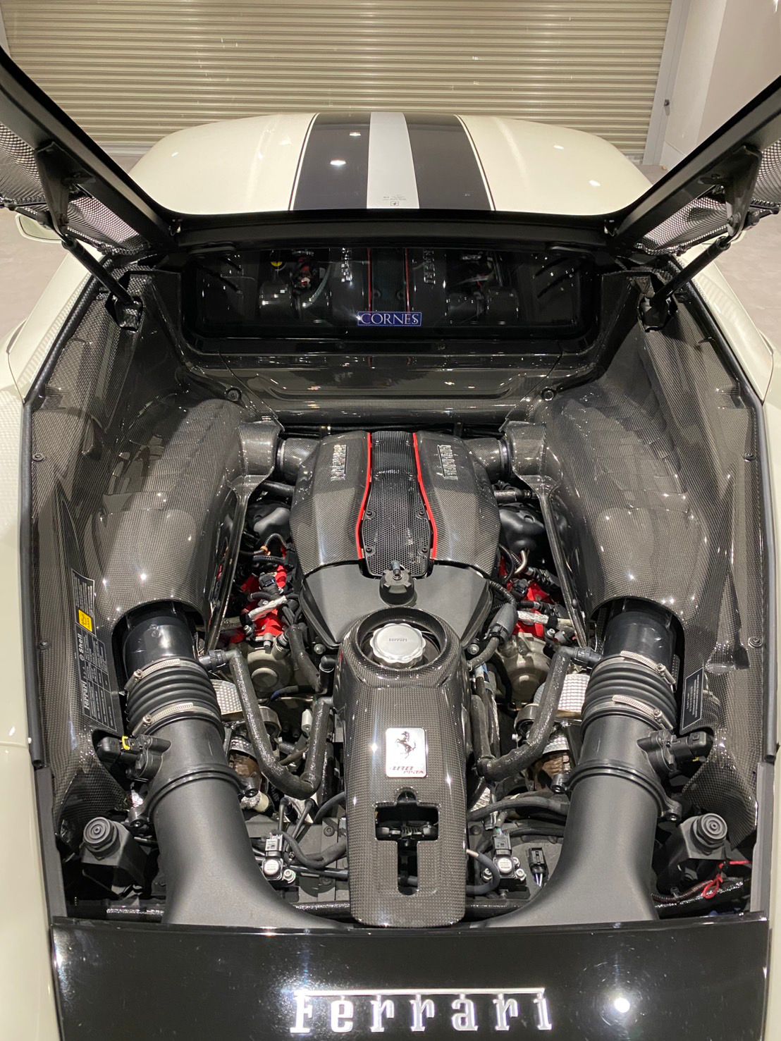 2019 Ferrari 488 Pista — Photo 18 / 24