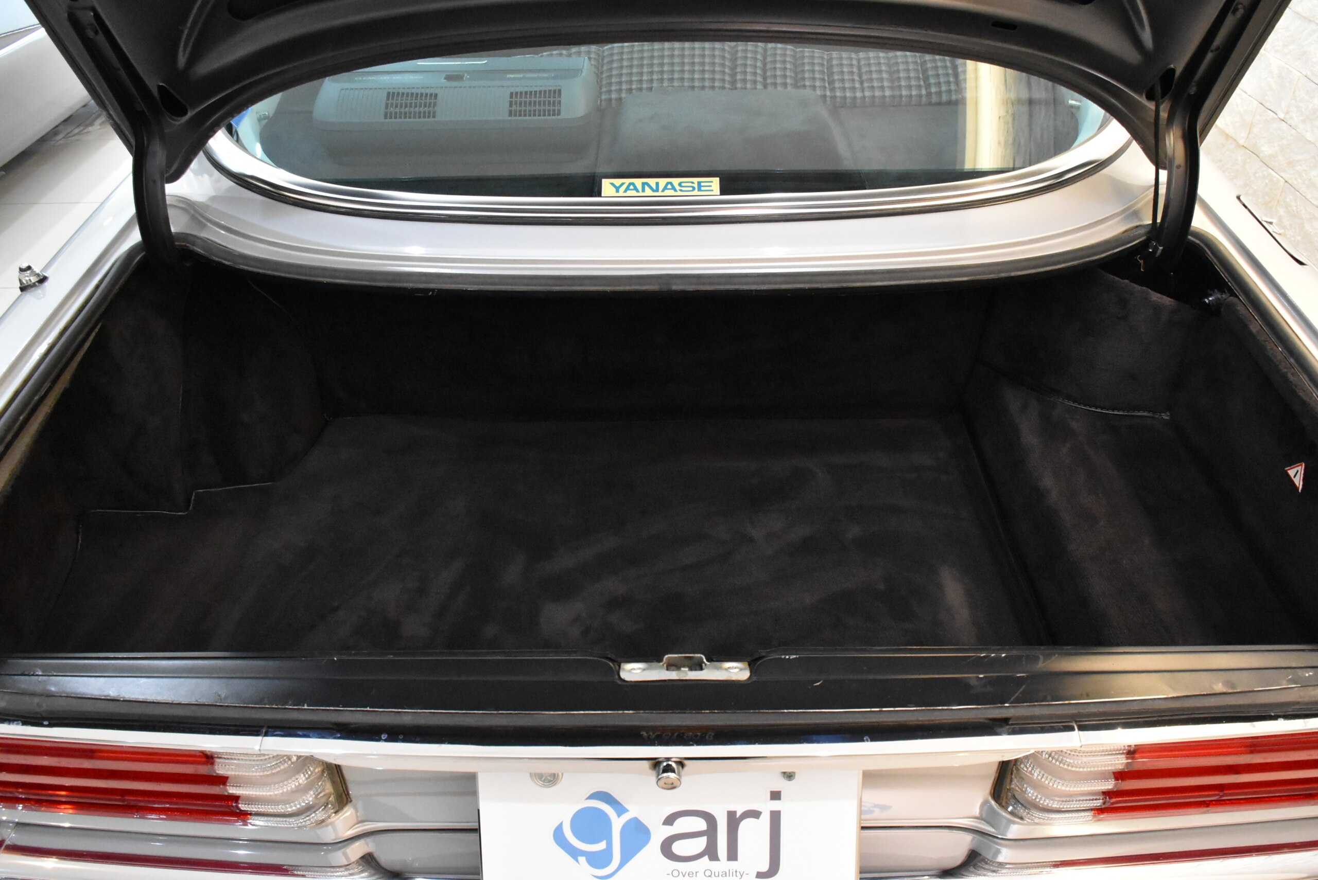 1980 Mercedes Benz 450SLC — Photo 17 / 17