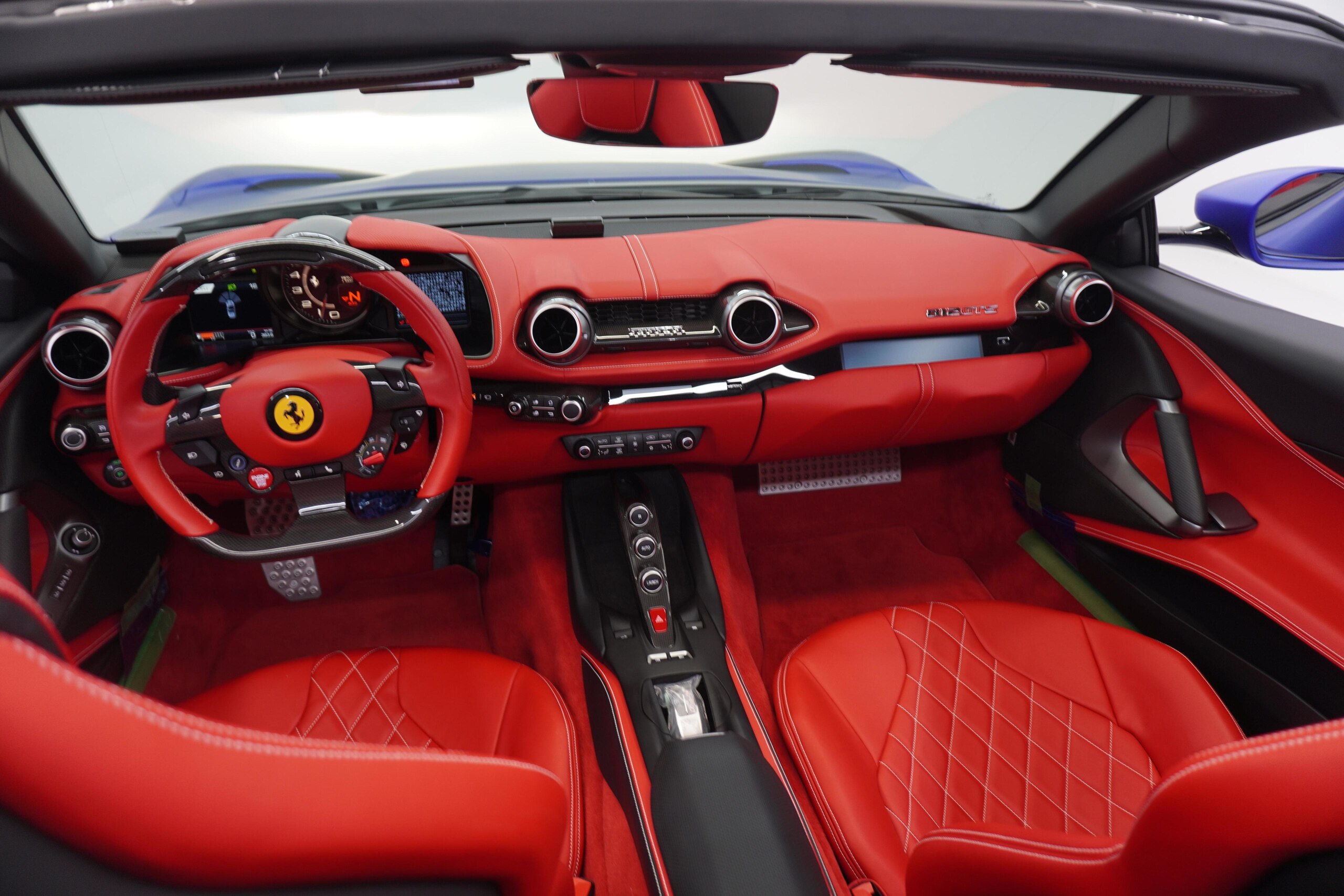 2021 Ferrari 812GTS — Photo 8 / 22