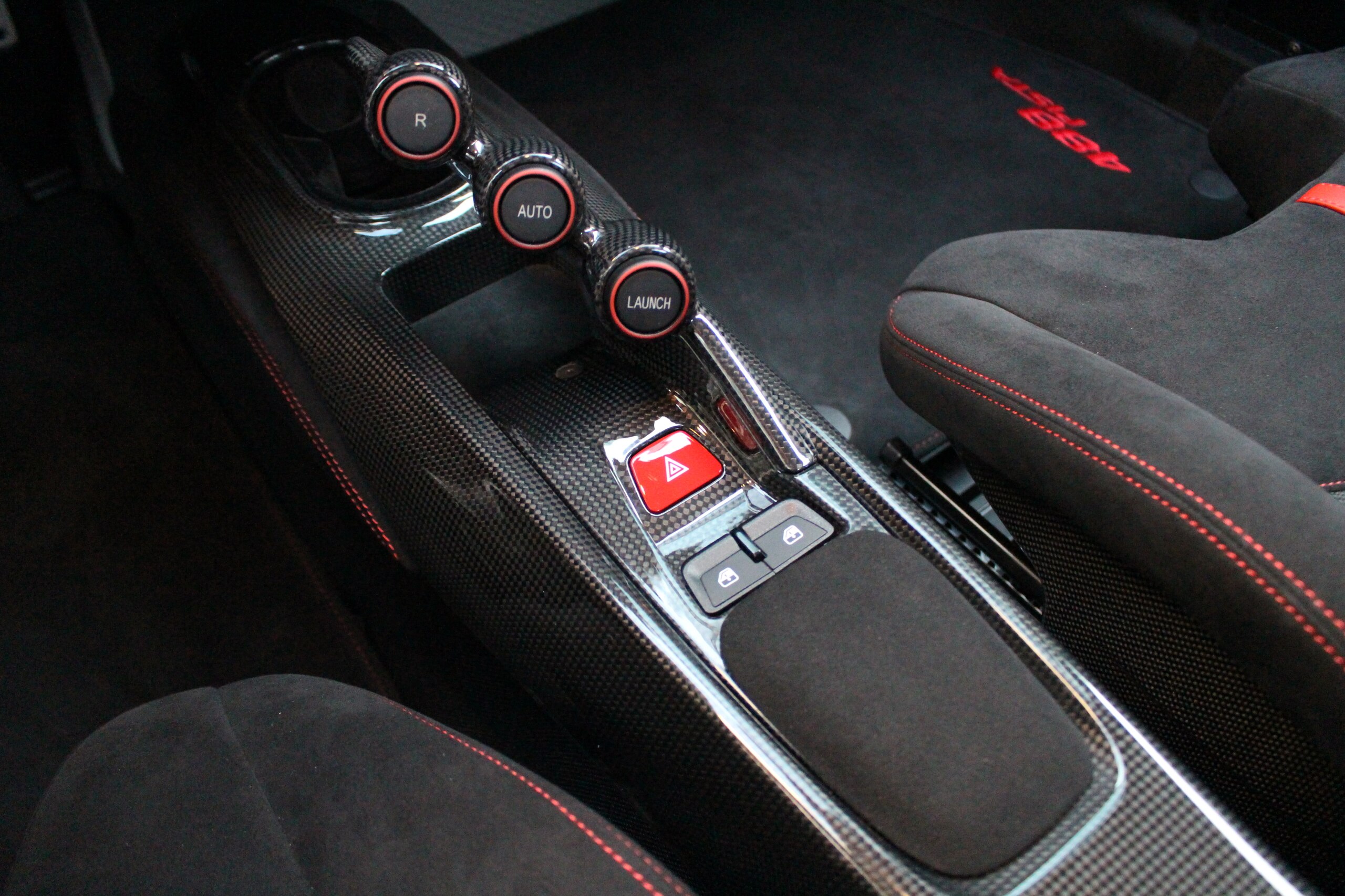 2019 Ferrari 488 Pista — Photo 10 / 14