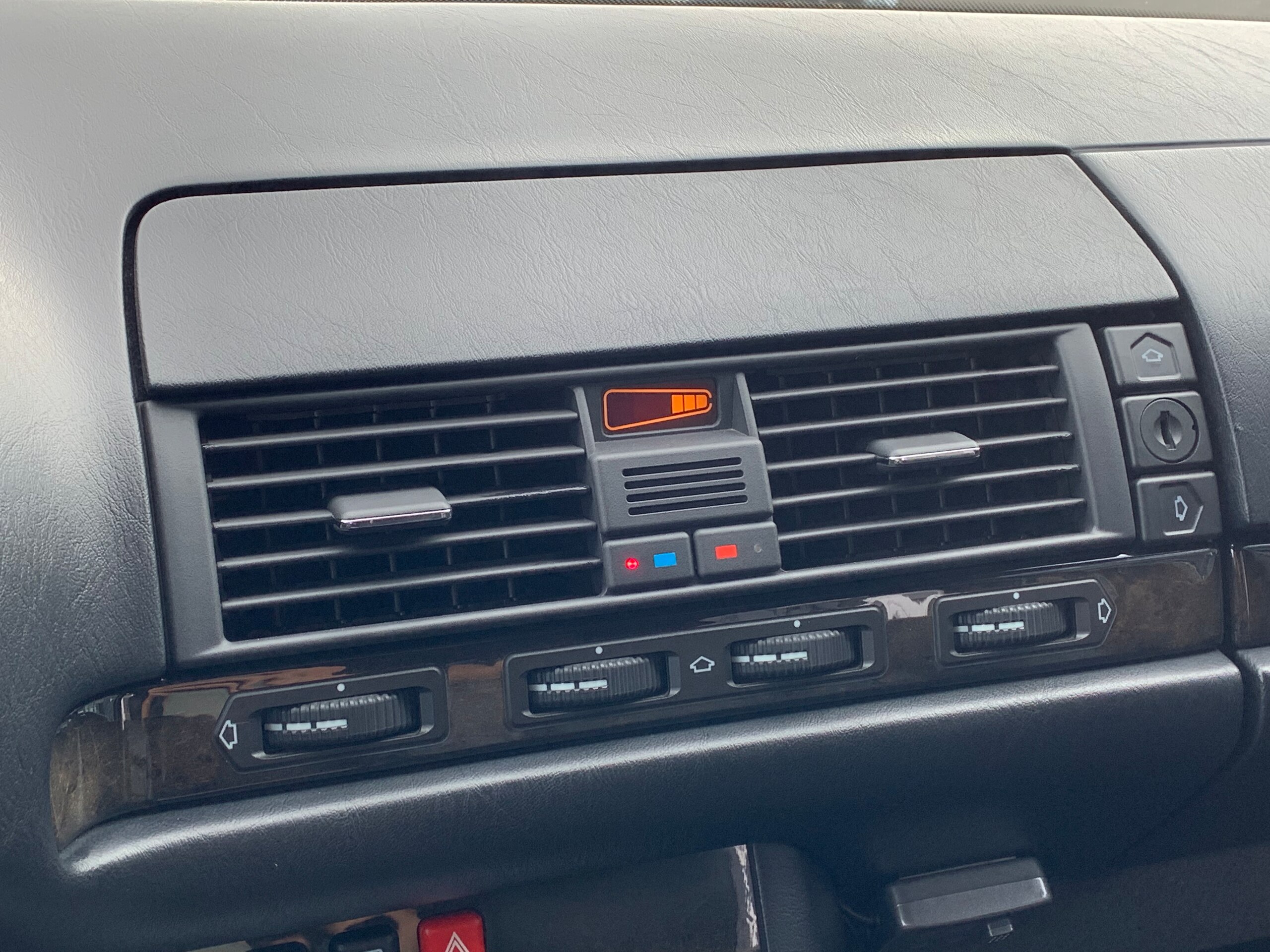 1998 Mercedes Benz S500L — Photo 13 / 21