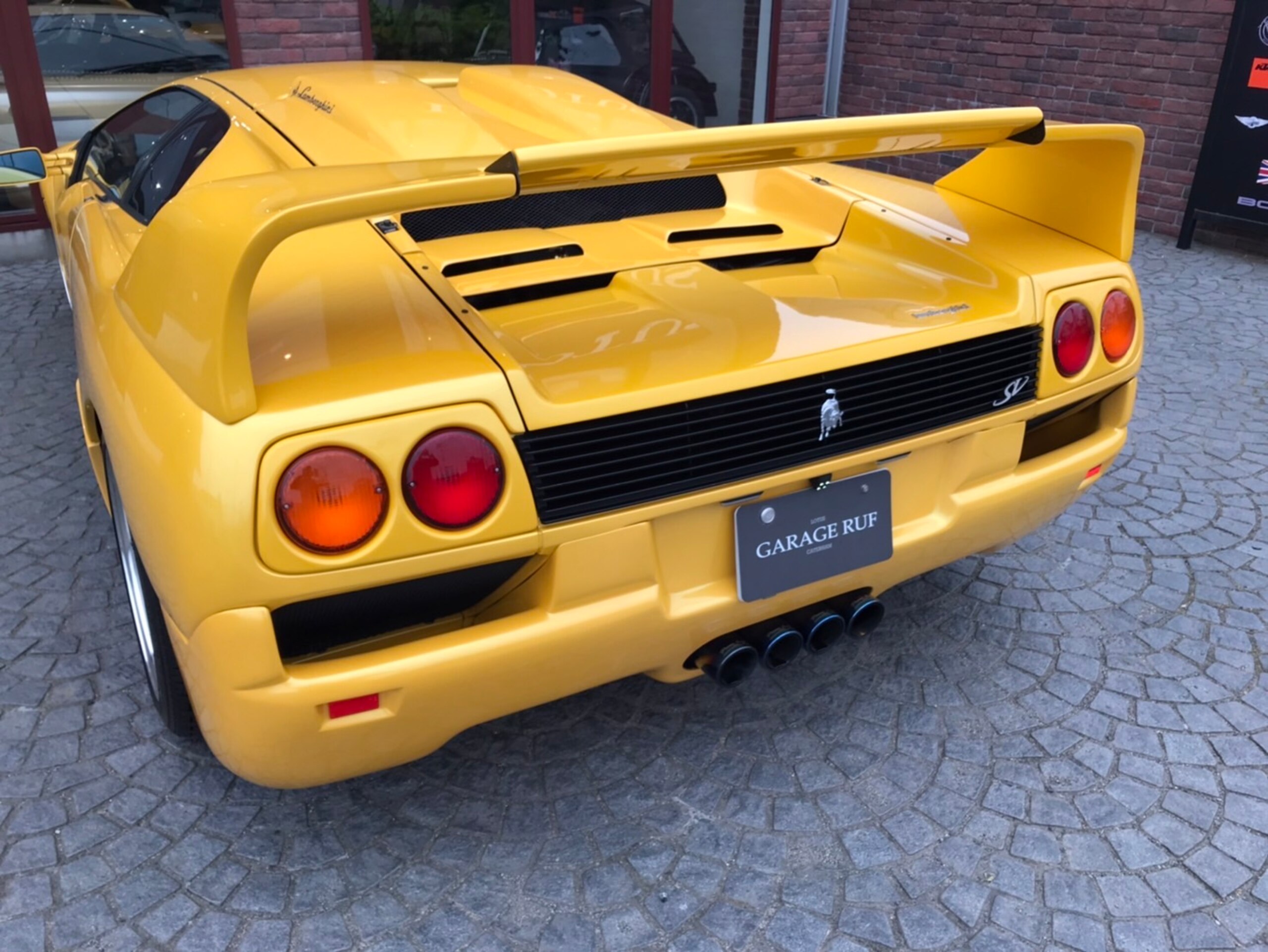 1999 Lamborghini Diablo SV SE35 by Roland Affolter — Photo 8 / 29