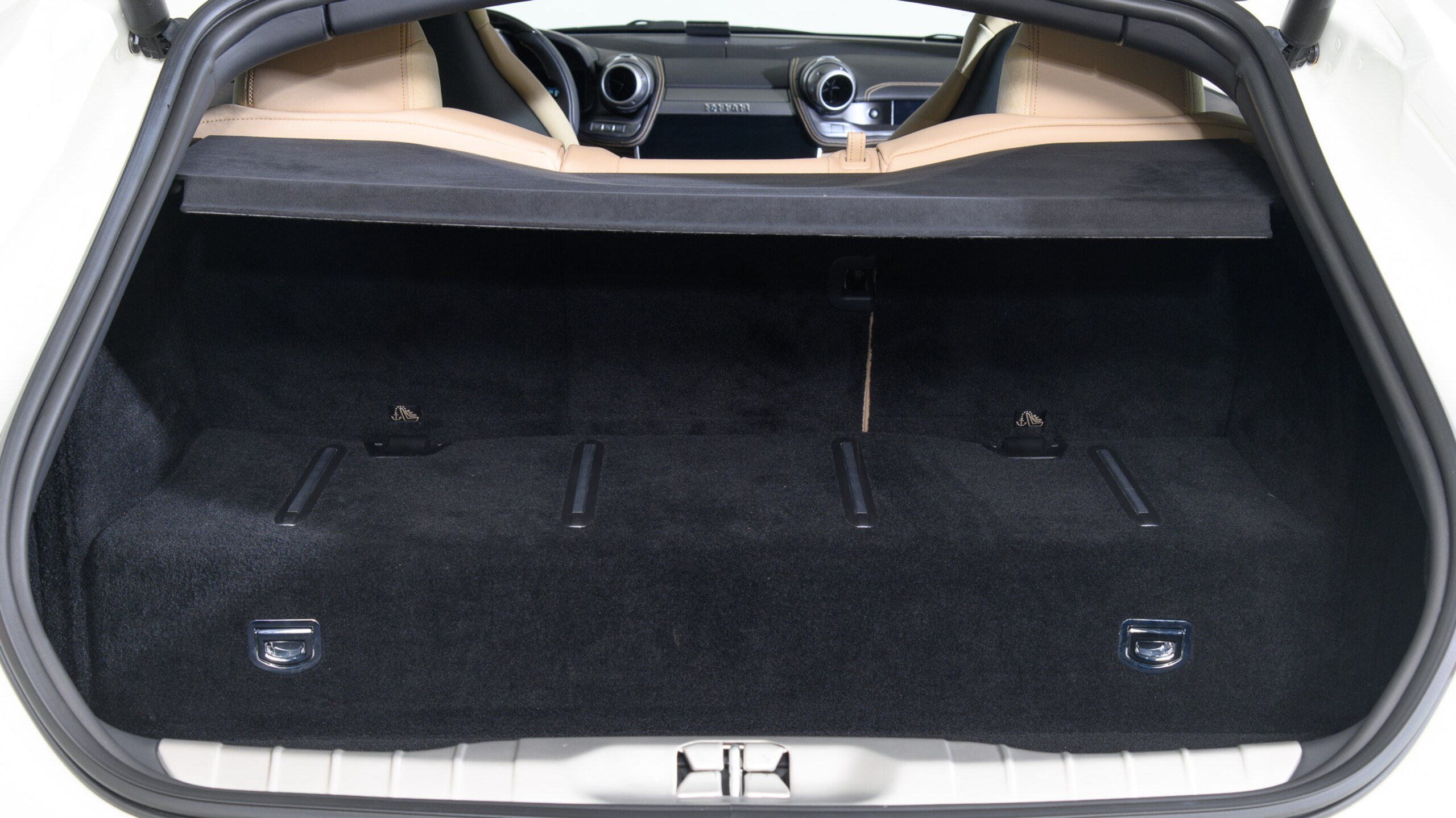 2020 Ferrari GTC4Lusso — Photo 24 / 24