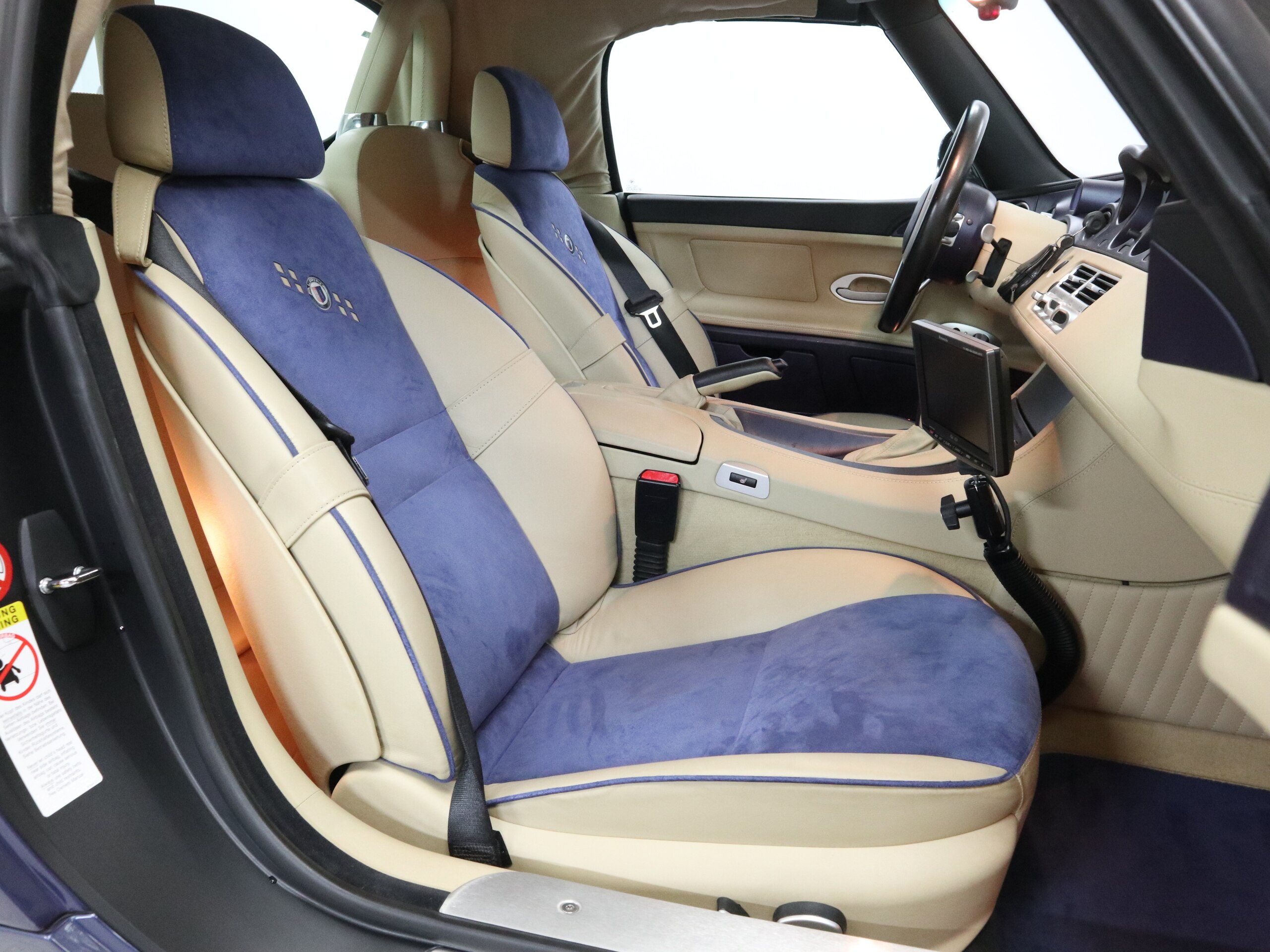 2003 BMW Alpina Roadster V8 Limited Edition — Photo 10 / 19