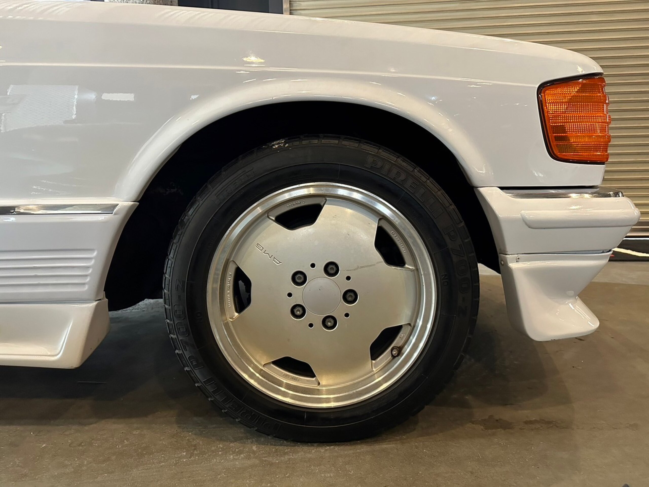 1982 Mercedes Benz 380SEC — Photo 12 / 13