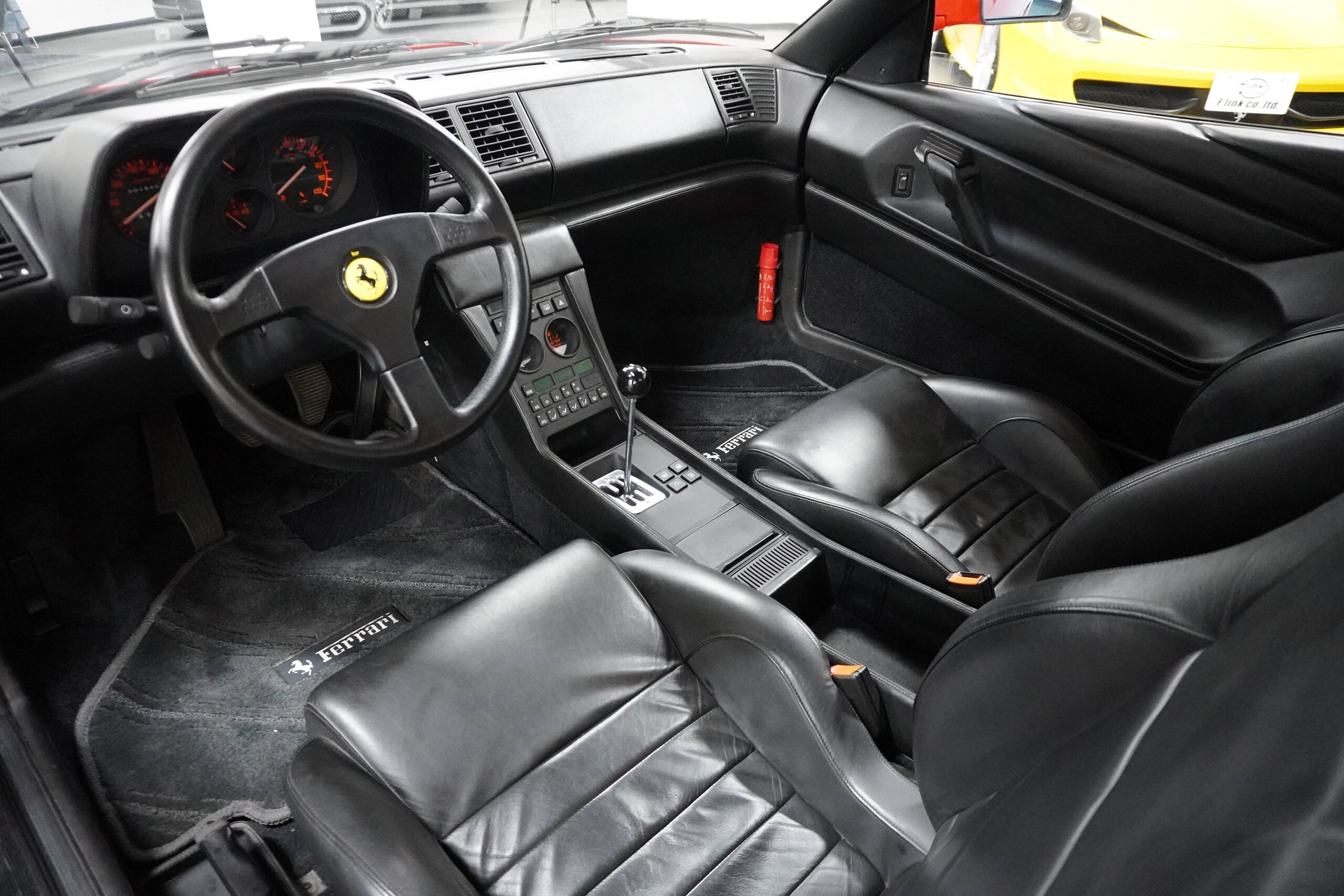 1992 Ferrari 348 TB — Photo 14 / 19