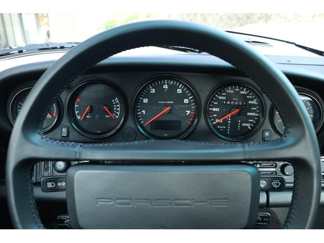 1991 Porsche 911 Carrera 2 — Photo 10 / 23