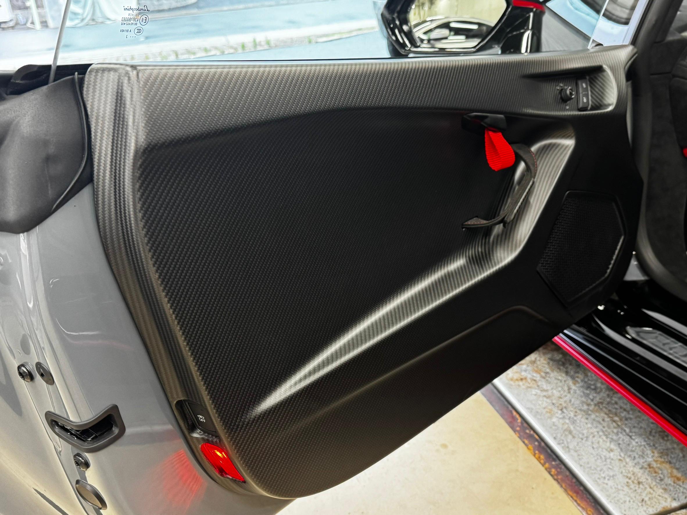 2023 Lamborghini Huracán Tecnica 60th Anniversary Edition — Photo 9 / 15