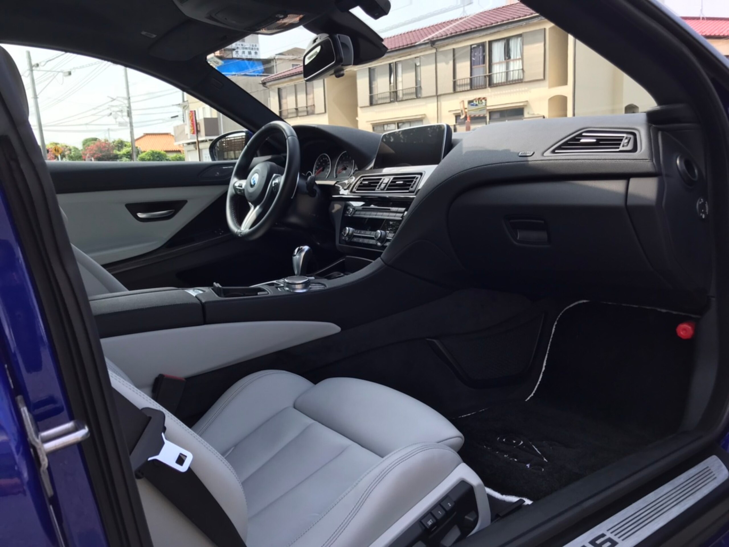 2019 BMW M6 — Photo 8 / 19