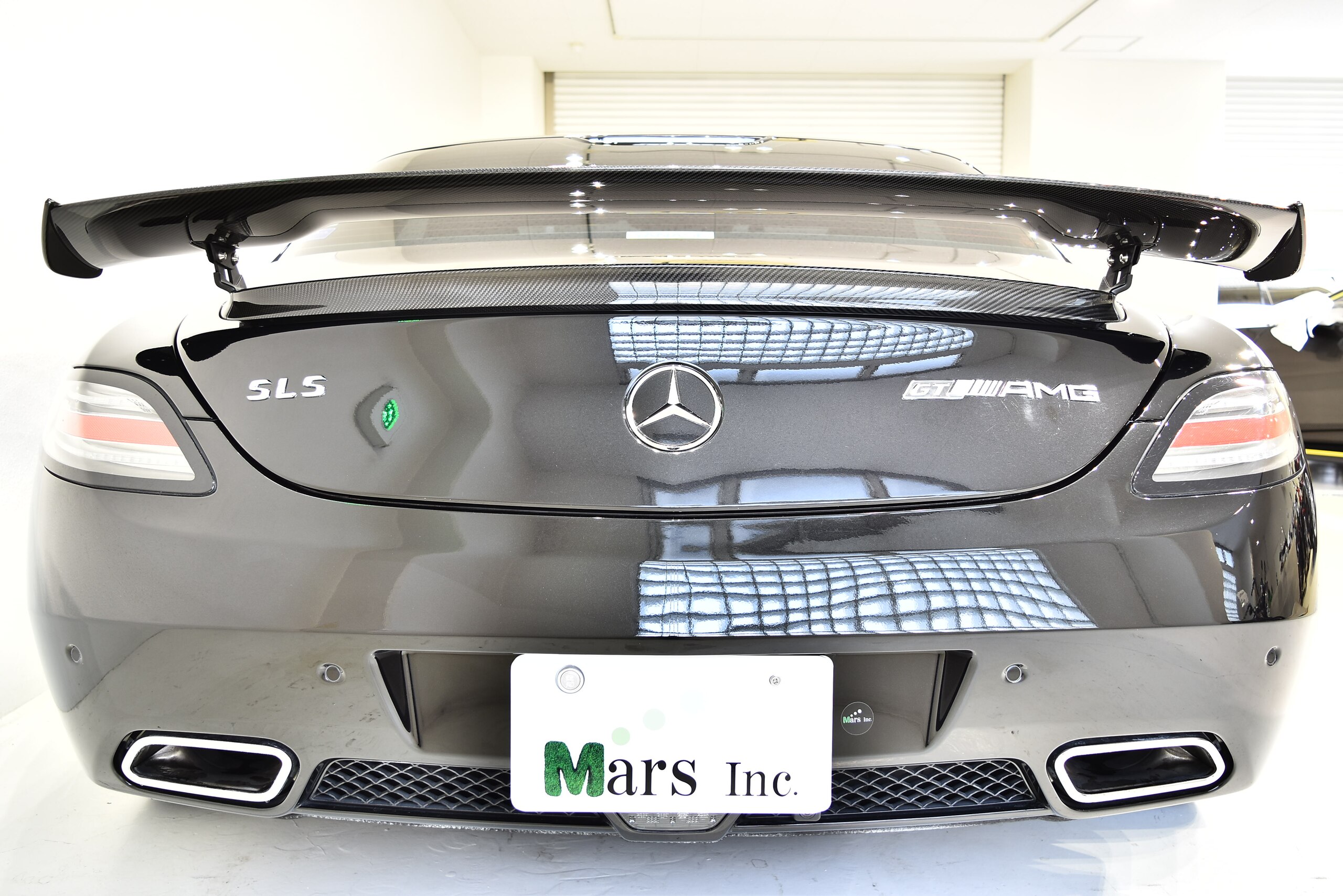 2014 Mercedes Benz SLS AMG GT FINAL EDITION — Photo 6 / 19