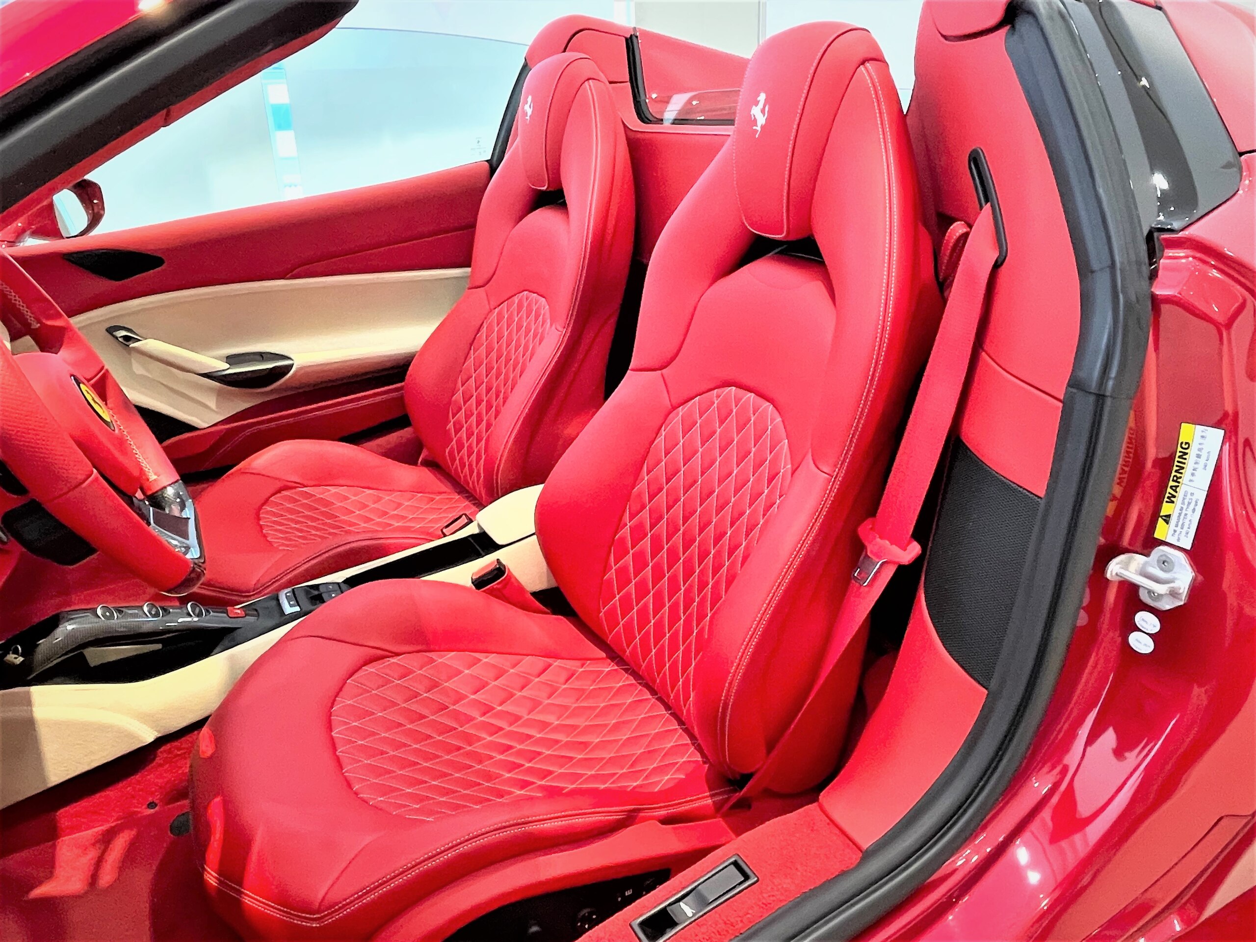 2018 Ferrari 488 Spider — Photo 17 / 29